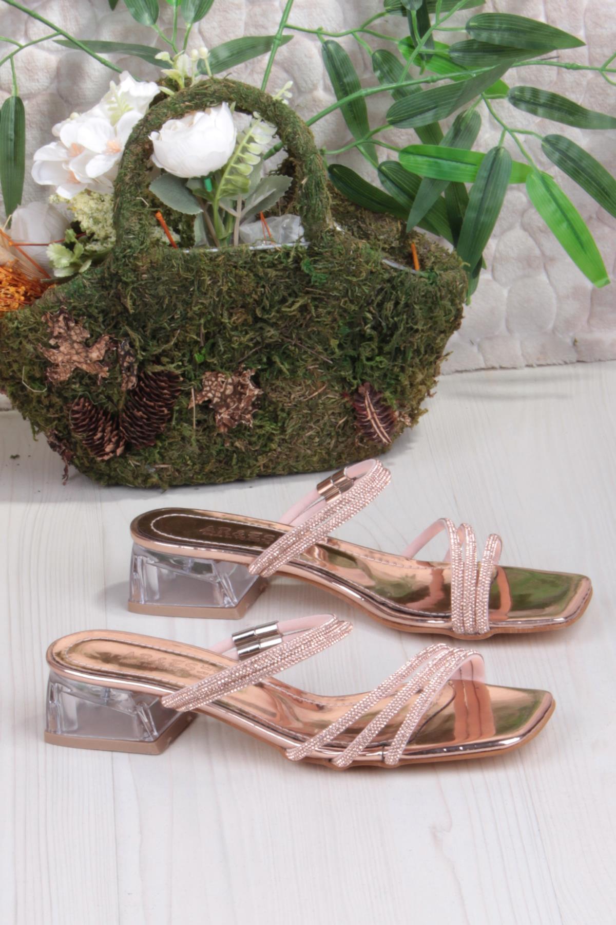 Ares 1696 Altın Taşlı Günlük Giyim Abiye Şeffaf Topuk Kadın Terlik - Görsel 6