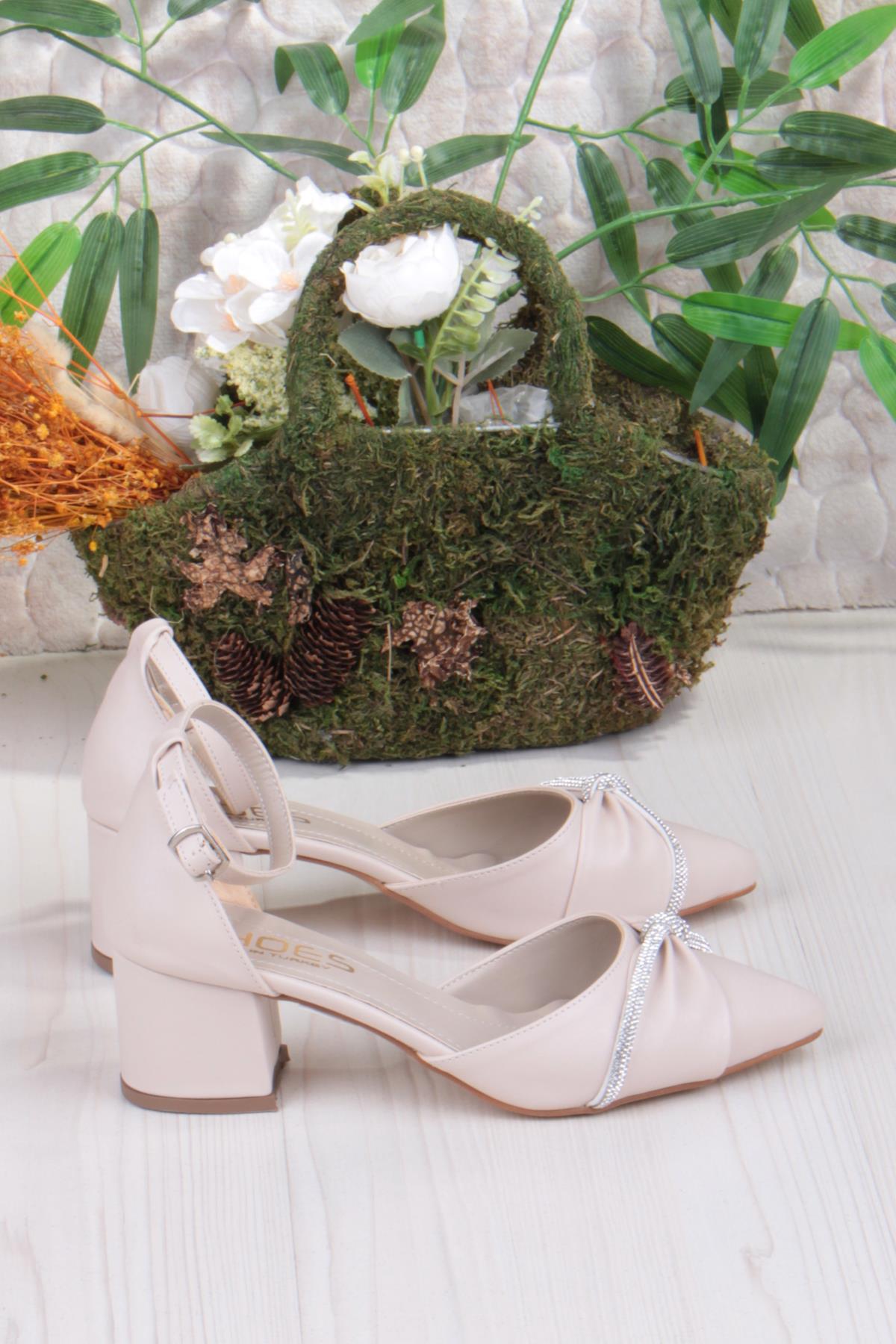 08-50 Biye Taşlı Burgu Model Alçak Topuklu Kadın Ayakkabı - Görsel 3