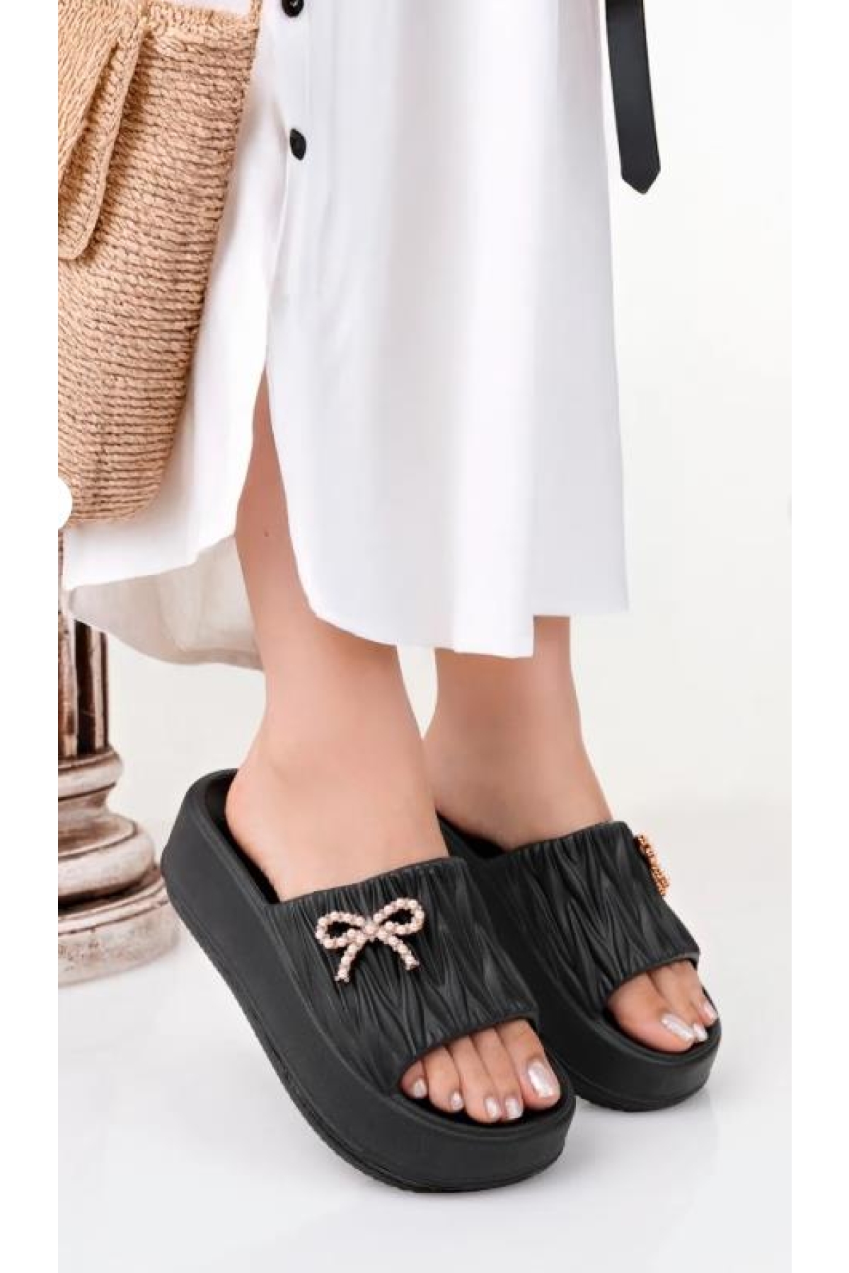 Akınalbella E462.Z.0001 Kadın Terlik - Görsel 2