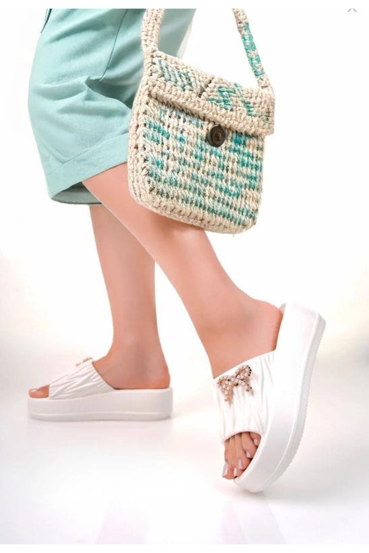 Akınalbella E462.Z.0001 Kadın Terlik - Görsel 4