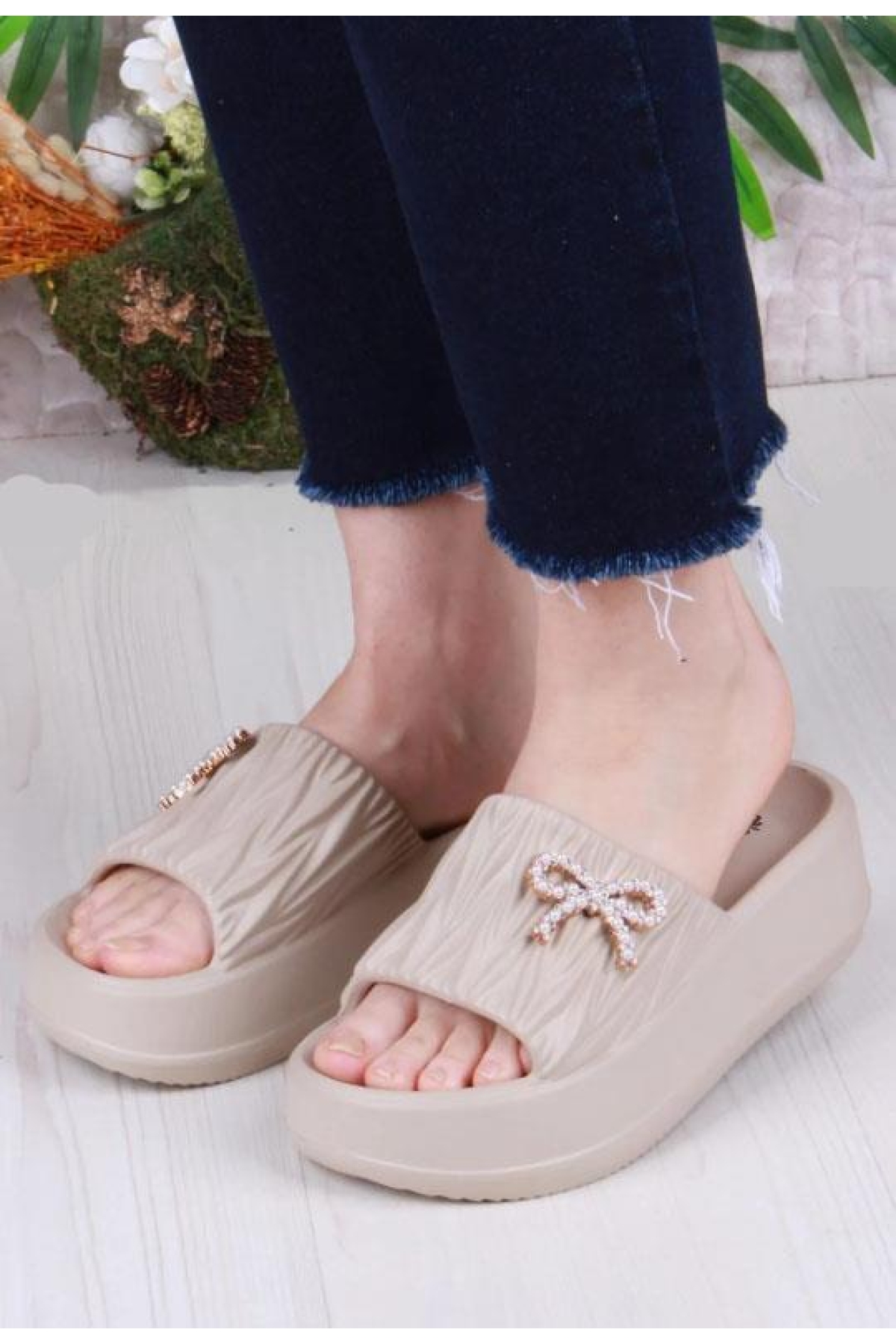 Akınalbella E462.Z.0001 Kadın Terlik - Görsel 3