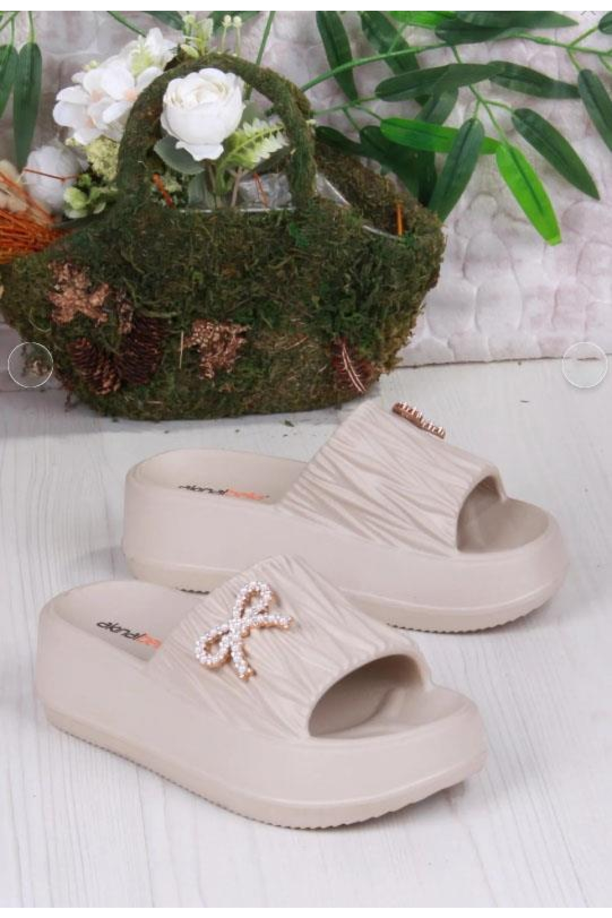 Akınalbella E462.Z.0001 Kadın Terlik - Görsel 4