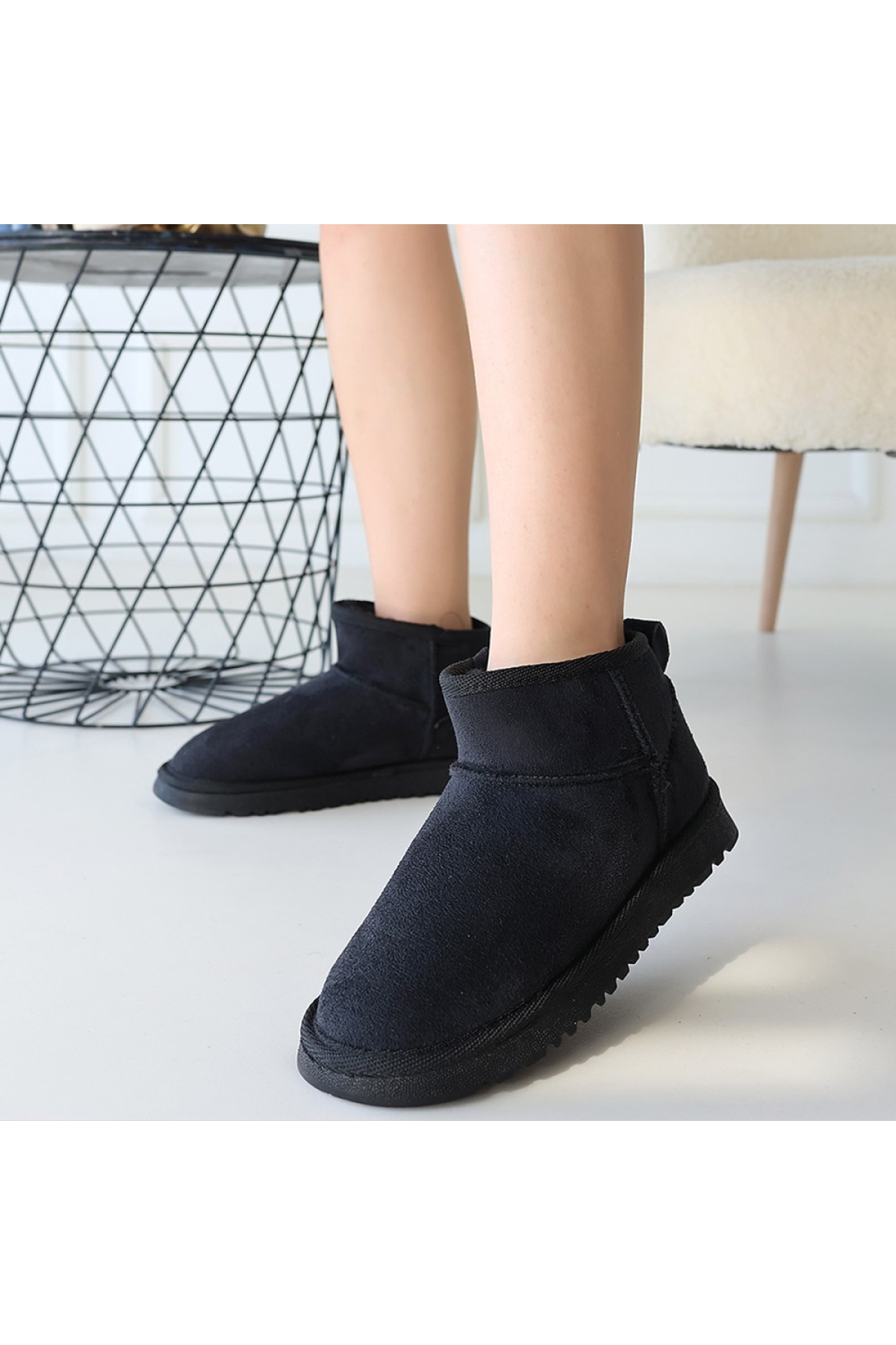 Siyah Süet Kadın Düz Bot - Görsel 5