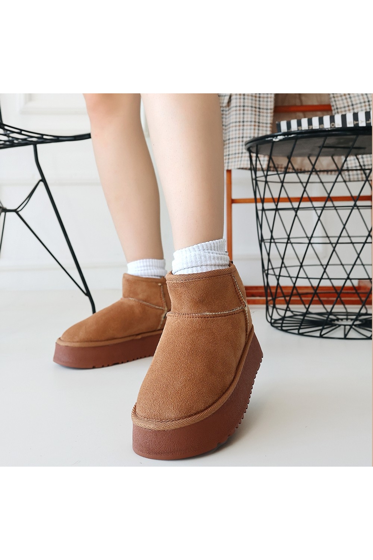 Taba Süet Yüksek Taban Kadın Düz Bot - Görsel 5