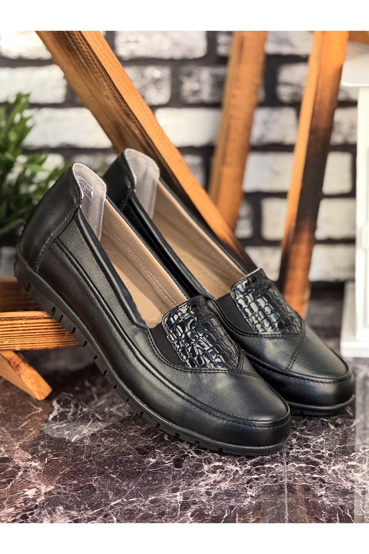 E22 Günlük Hafif Mevsimlik Rahat Kadın Anne Ayakkabı Siyah - Görsel 3