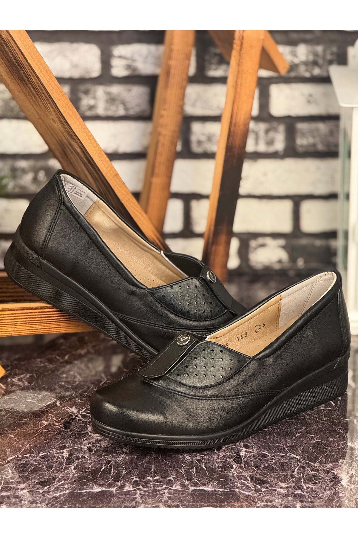 E06 Günlük Hafif Mevsimlik Rahat Kadın Anne Ayakkabı Siyah - Görsel 2