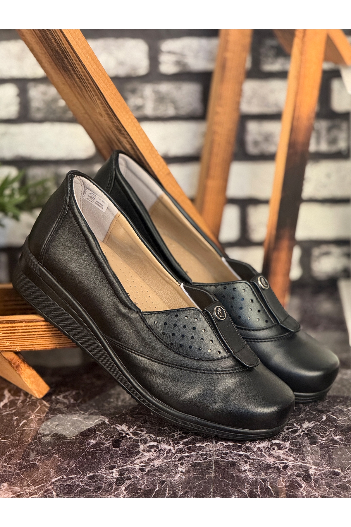 E06 Günlük Hafif Mevsimlik Rahat Kadın Anne Ayakkabı Siyah - Görsel 3