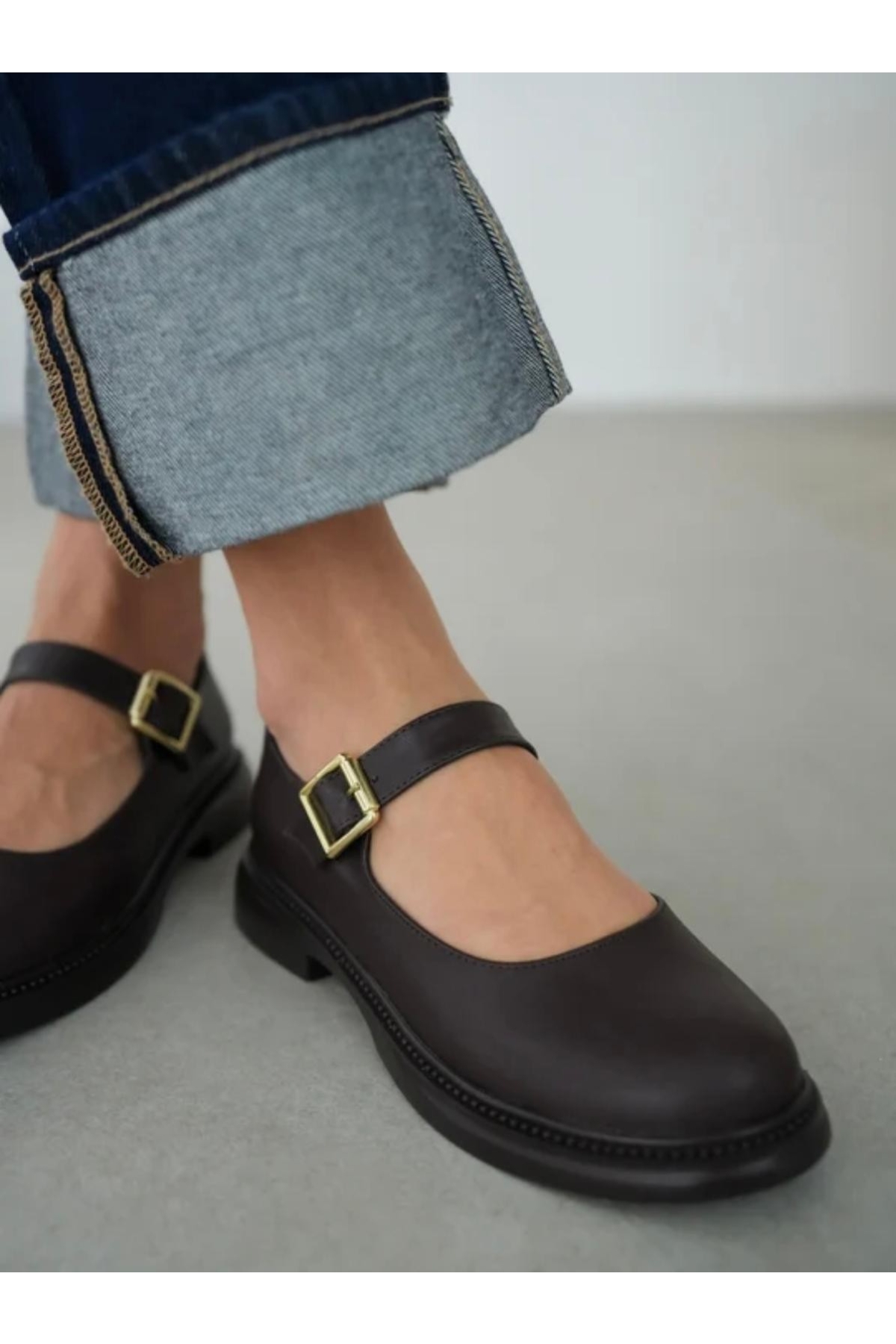 Kahverengi Tokalı Kadın Günlük Ayakkabı - Görsel 3