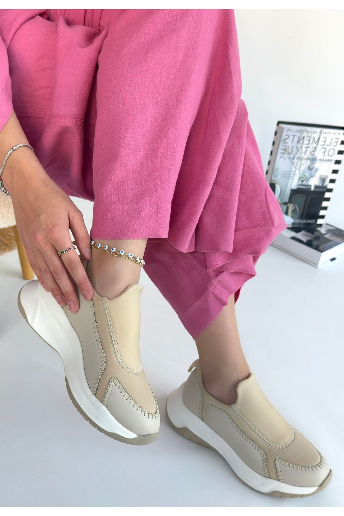 Bej Streçli Kadın Spor Ayakkabı - Görsel 4