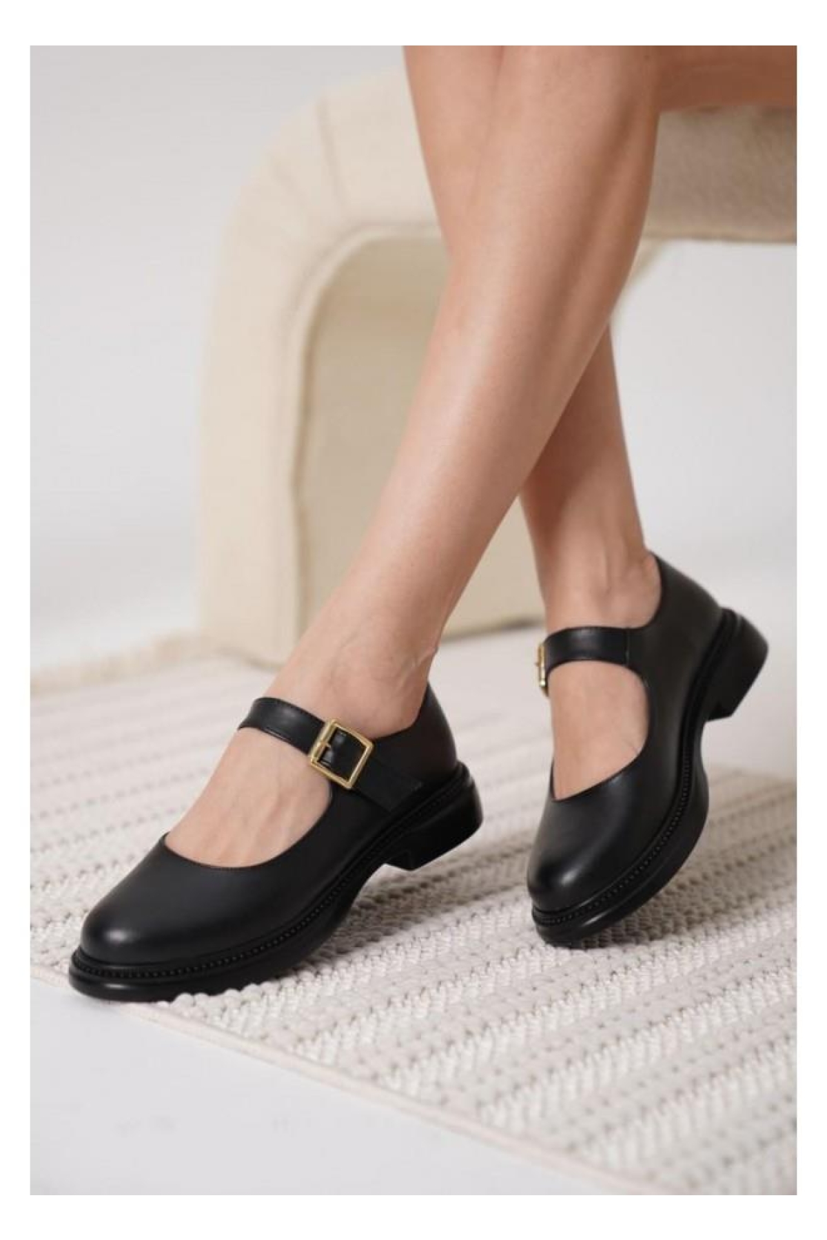Siyah Tokalı Kadın Günlük Ayakkabı - Görsel 3