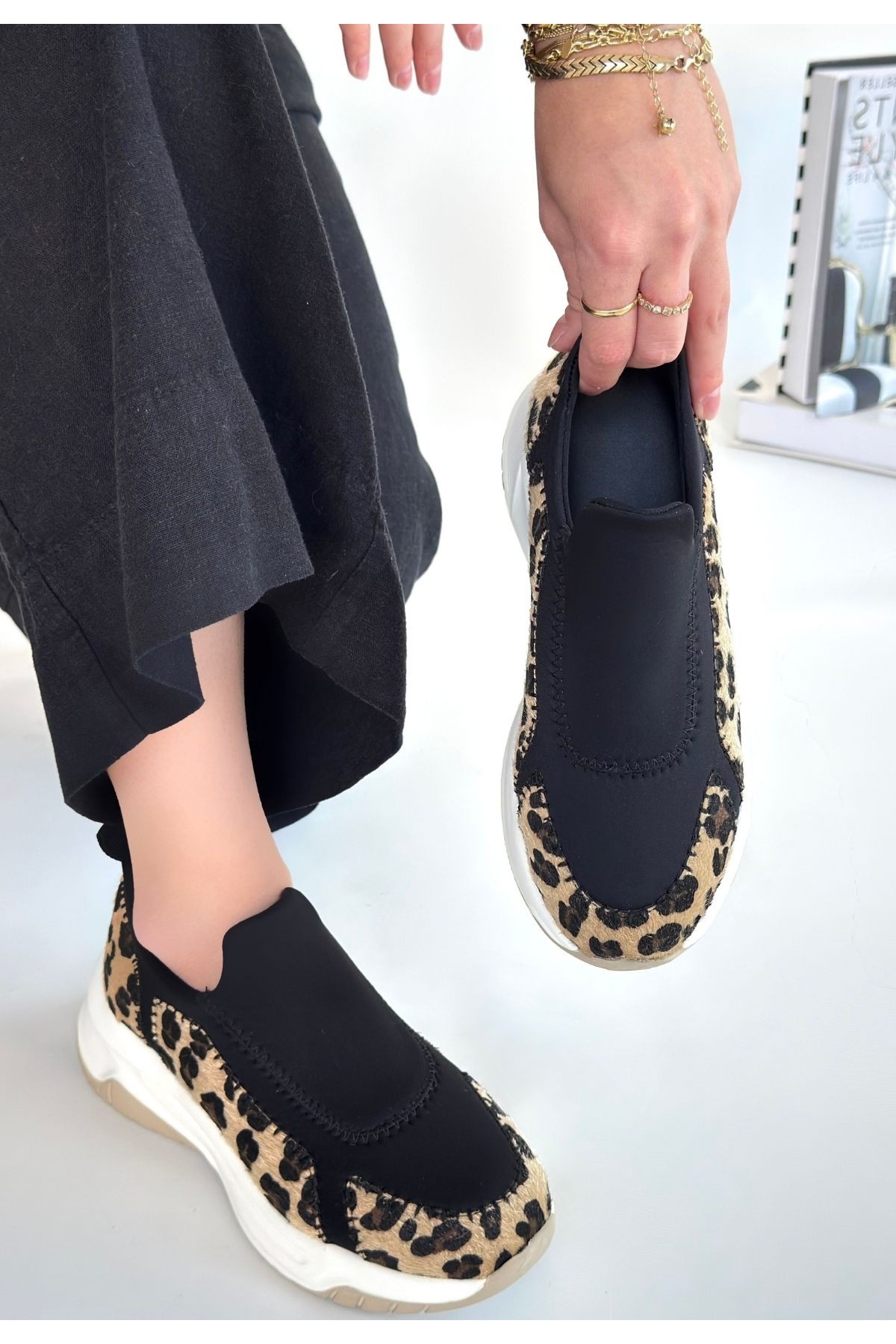 Leopar Süet Streçli Kadın Spor Ayakkabı - Görsel 3