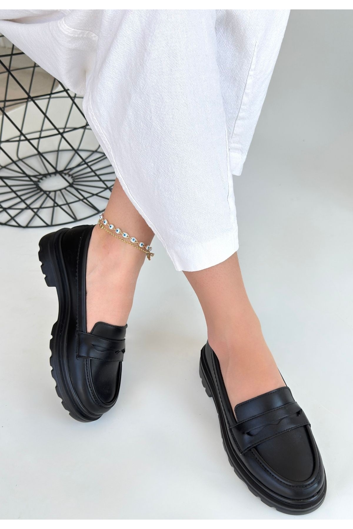 Siyah Kadın Günlük Ayakkabı - Görsel 3