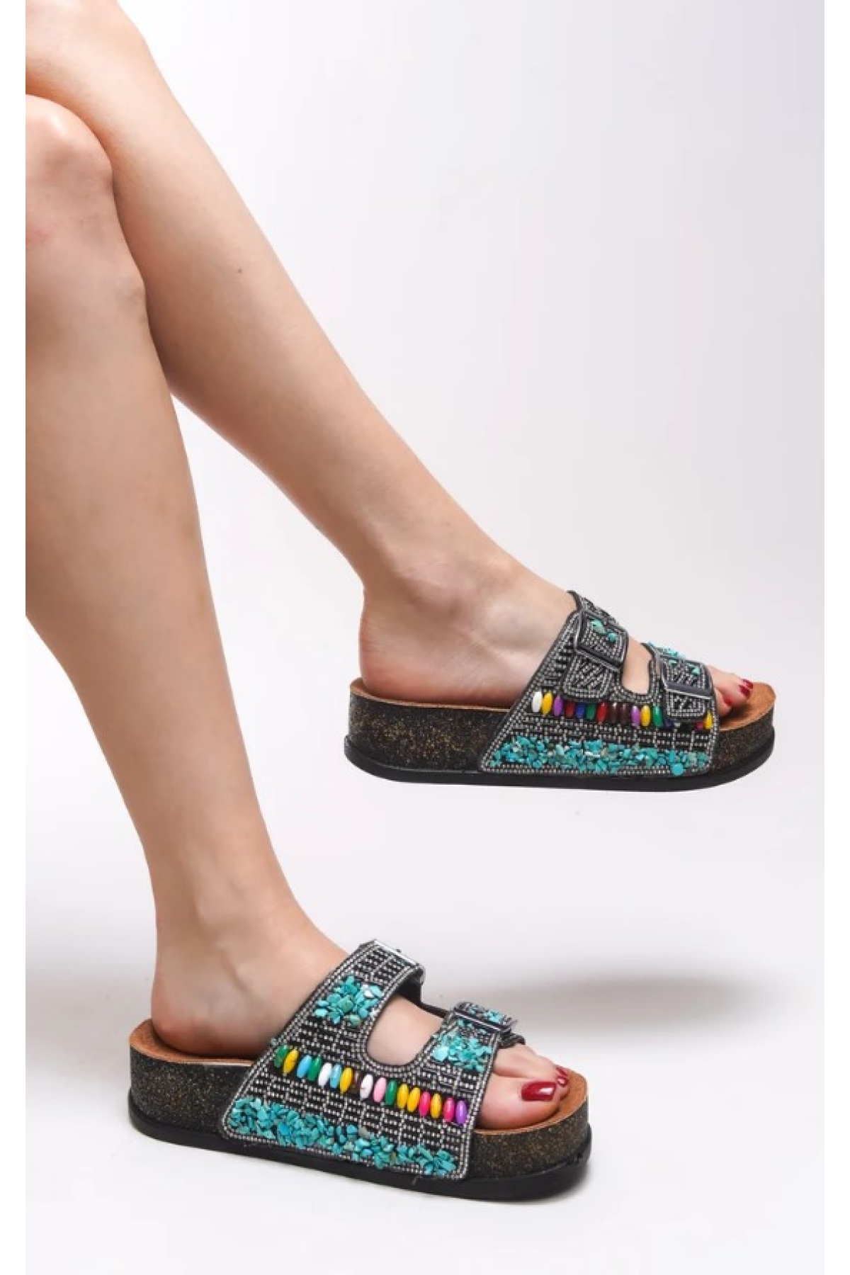 Çift Toka Mantar Taban Taş Detaylı Kadın Terlik - Görsel 5