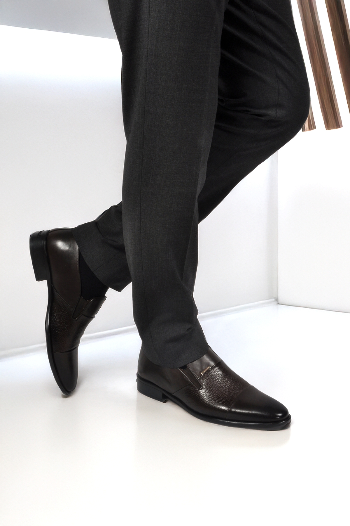 Kahverengi Hakiki Deri Erkek Klasik Ayakkabı 70555 M - Görsel 2