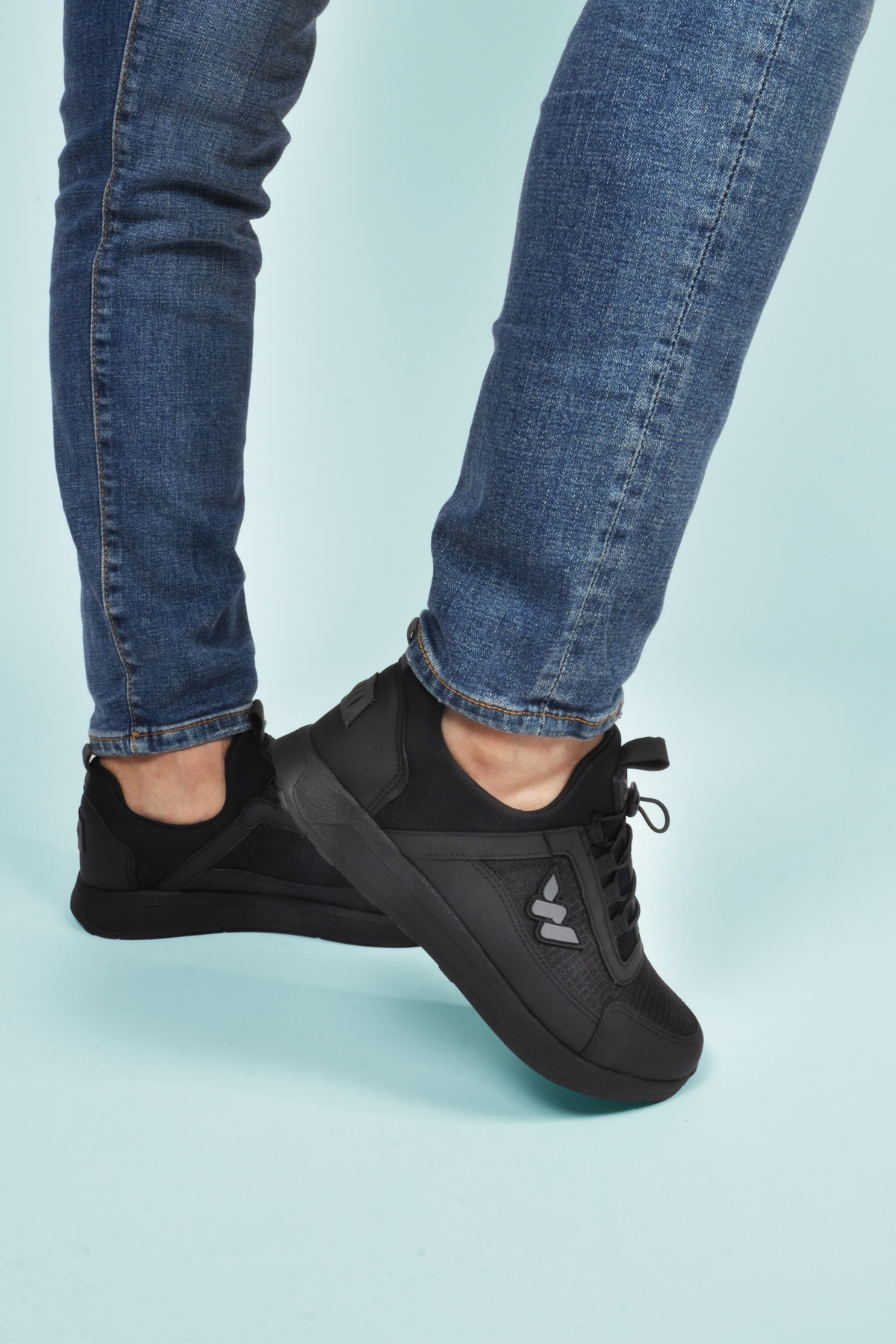 Siyah Kilit Bağcıklı Hafif Esnek Erkek Spor Ayakkabı Apollo 166 M - Görsel 4