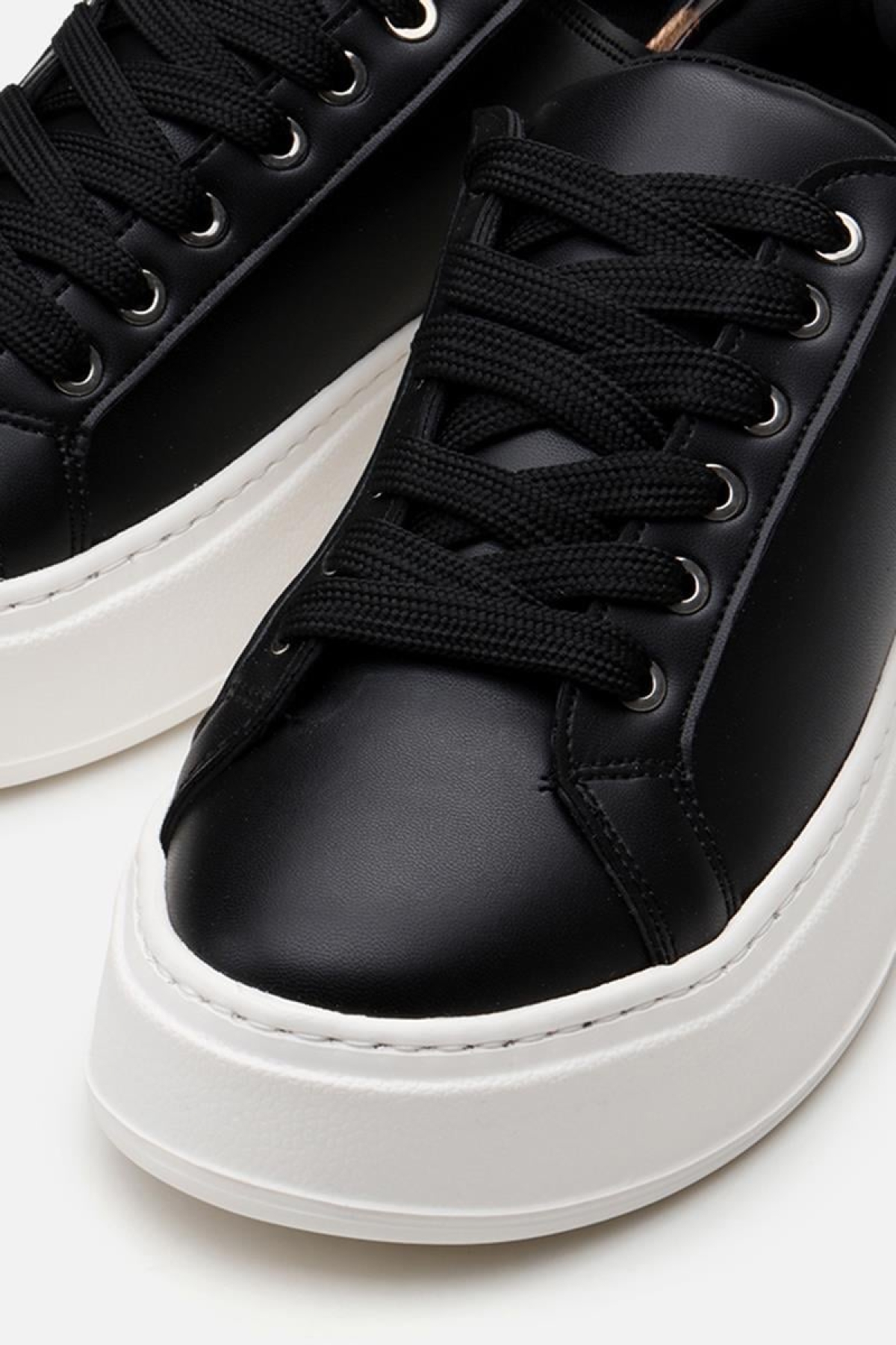 Siyah Kadın Günlük Ayakkabı - Görsel 4