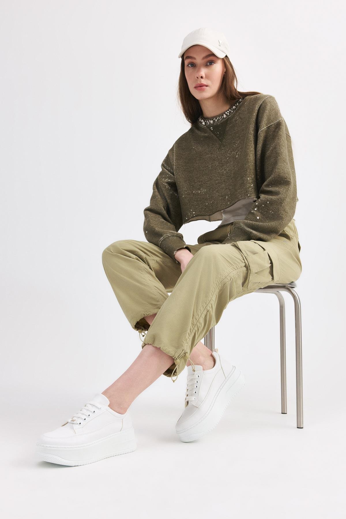 Beyaz Kadın Günlük Ayakkabı - Görsel 2