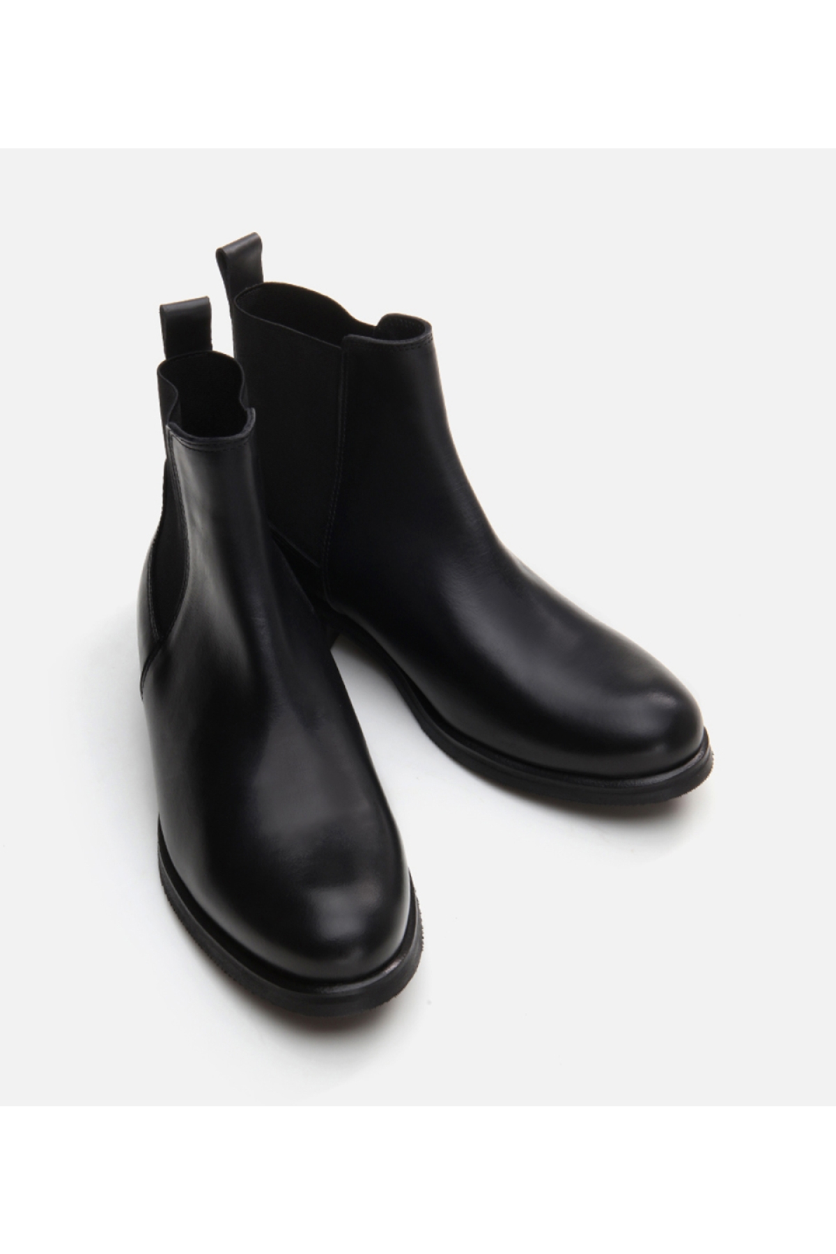 Kadın Deri Siyah Lastik Detaylı Düz Bot - Görsel 4