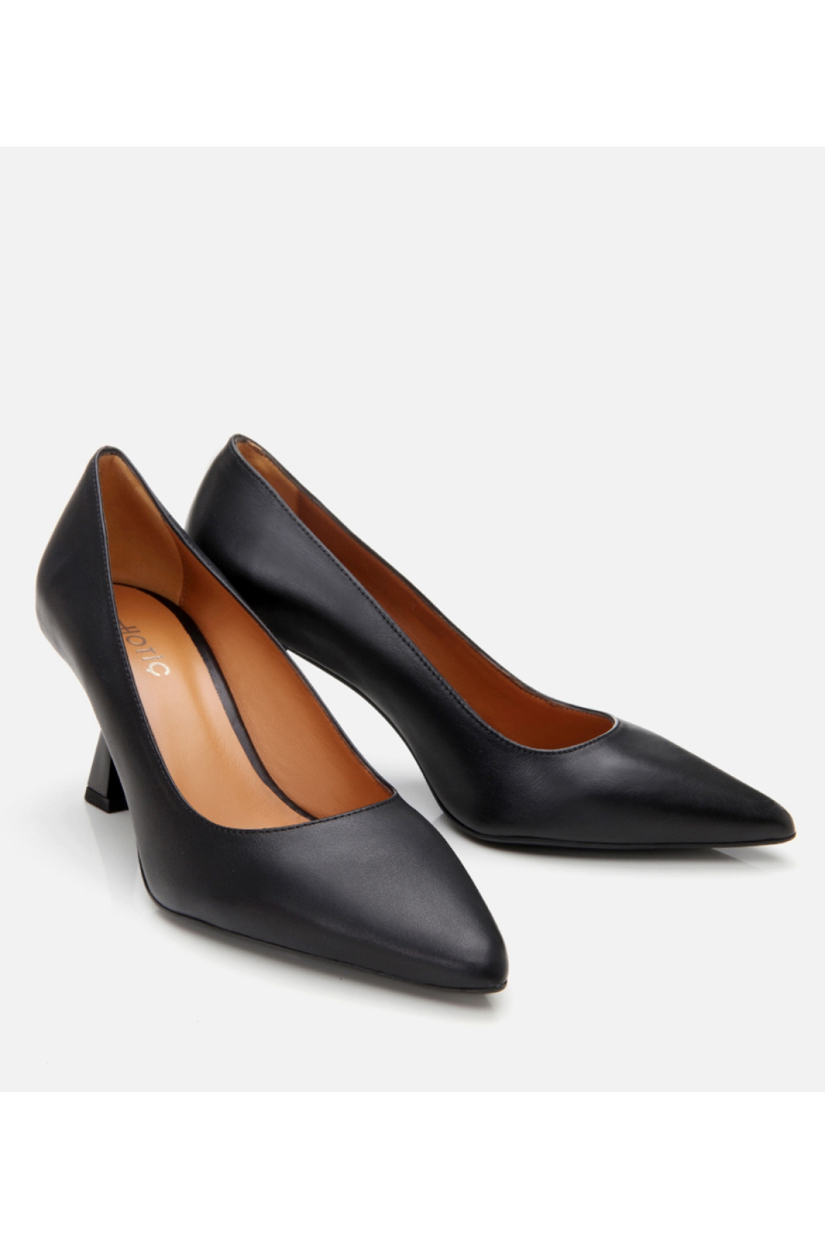 Kadın Deri Siyah Esnek Tabanlı Stiletto - Görsel 3