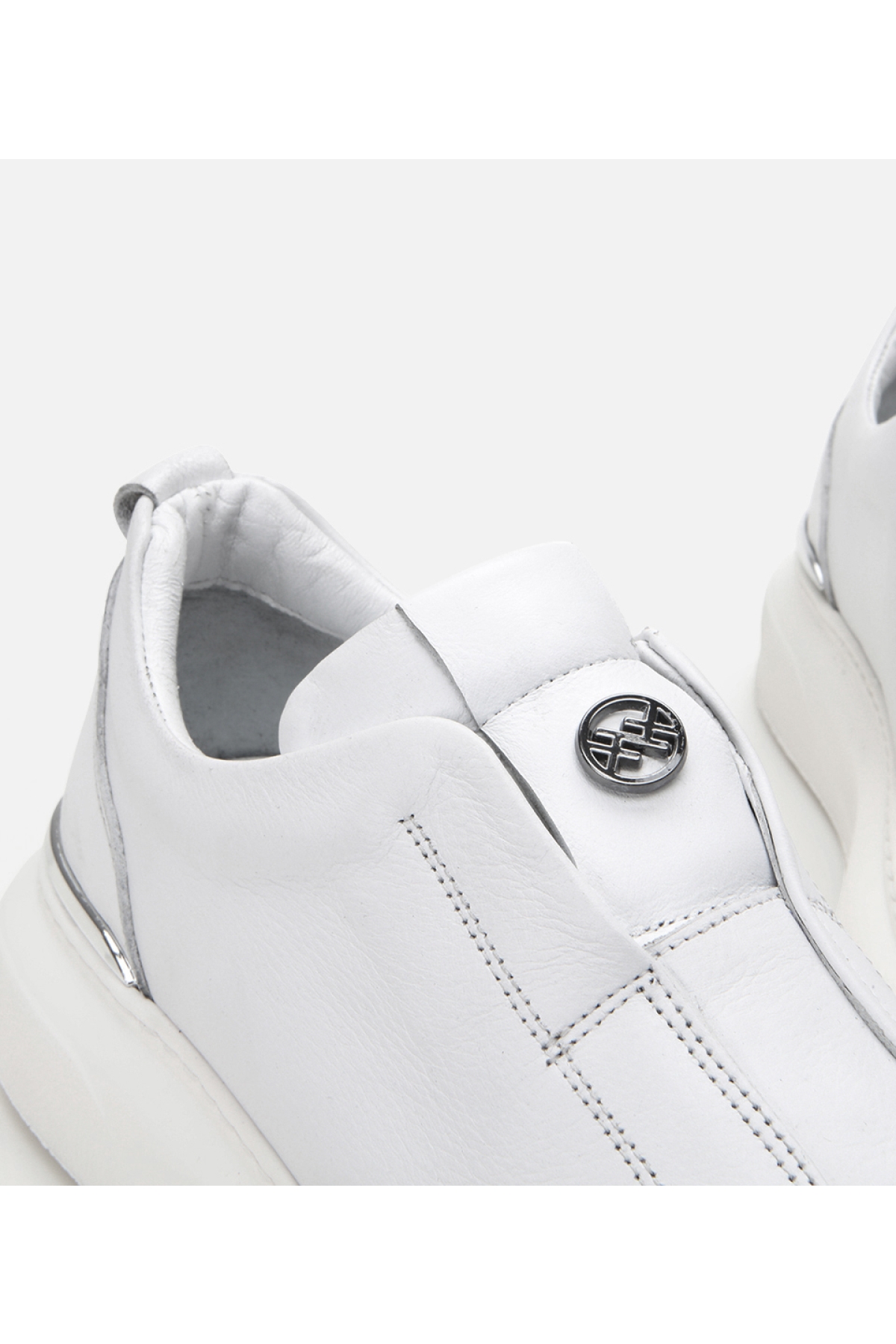 Erkek Deri Beyaz Ultra Hafif Tabanlı Comfort Spor Ayakkabı - Görsel 4