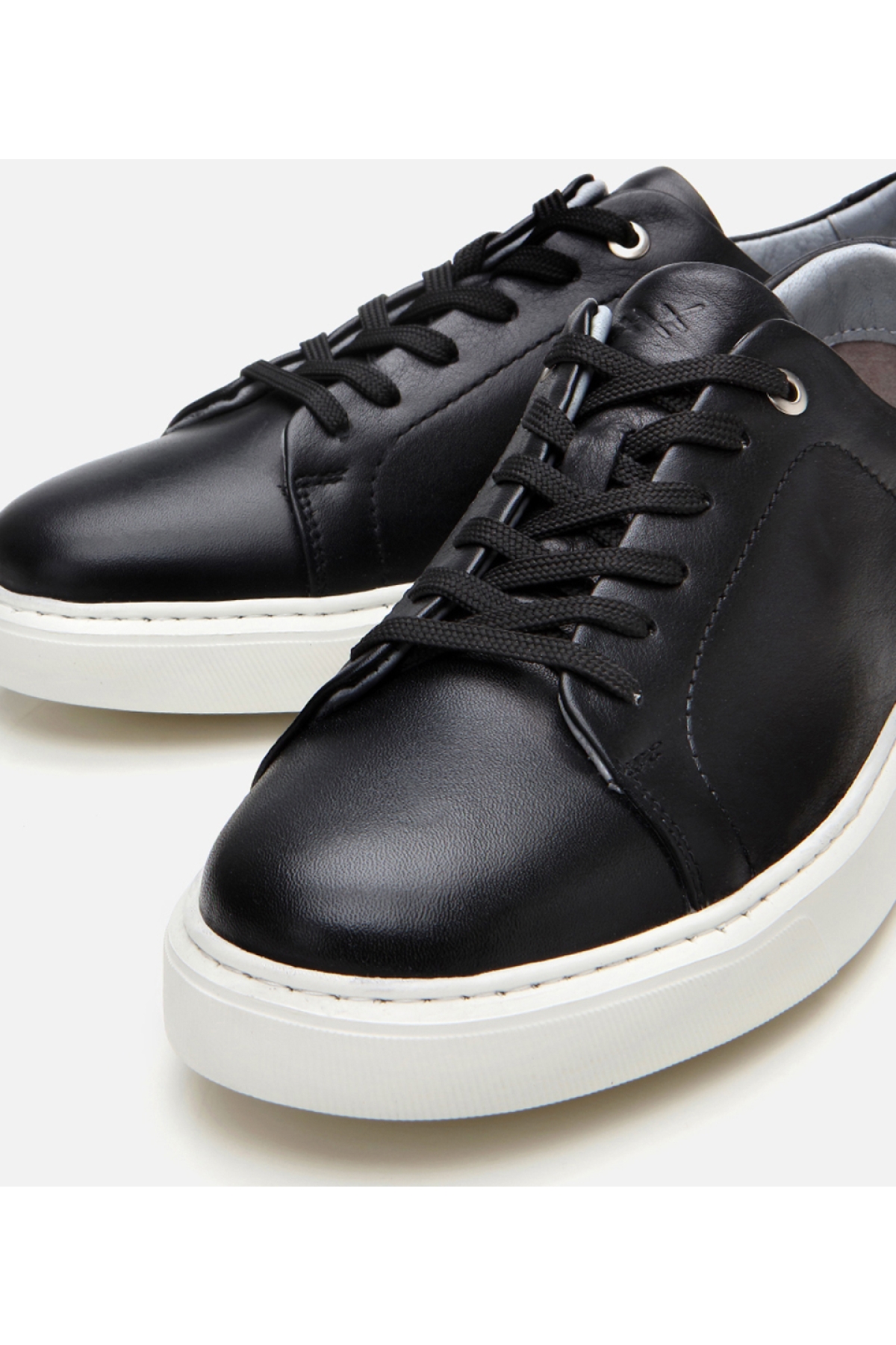 Erkek Deri Siyah Ultra Hafif Tabanlı Spor Ayakkabı - Görsel 3