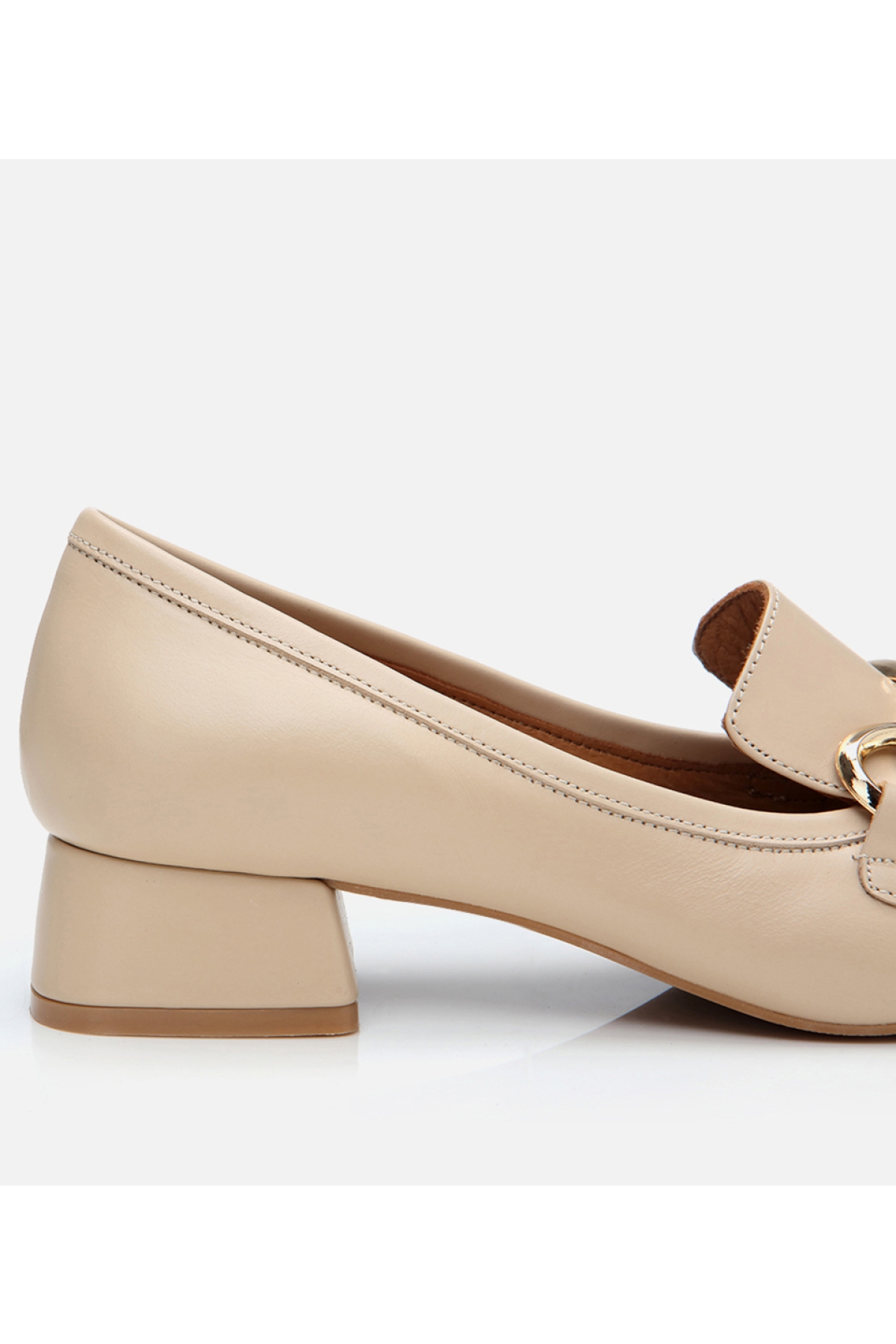 Kadın Deri Bej Tokalı Kalın Topuklu Klasik Loafer - Görsel 4