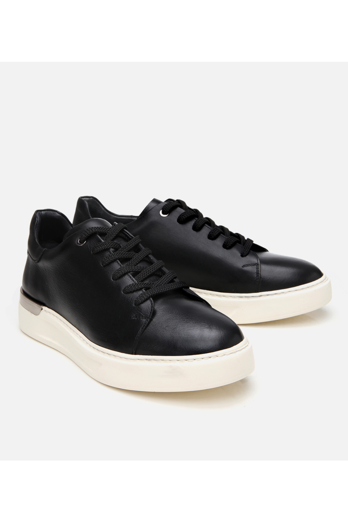 Erkek Deri Siyah Toka Detaylı Spor Ayakkabı - Görsel 3