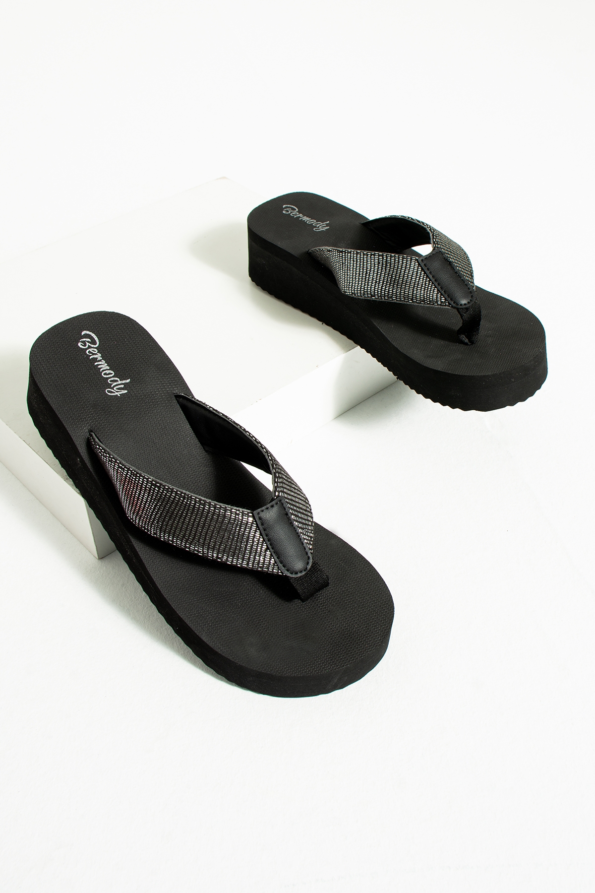 Robin Platform Topuk Kadın Parmak Arası Plaj Terlik - Görsel 6