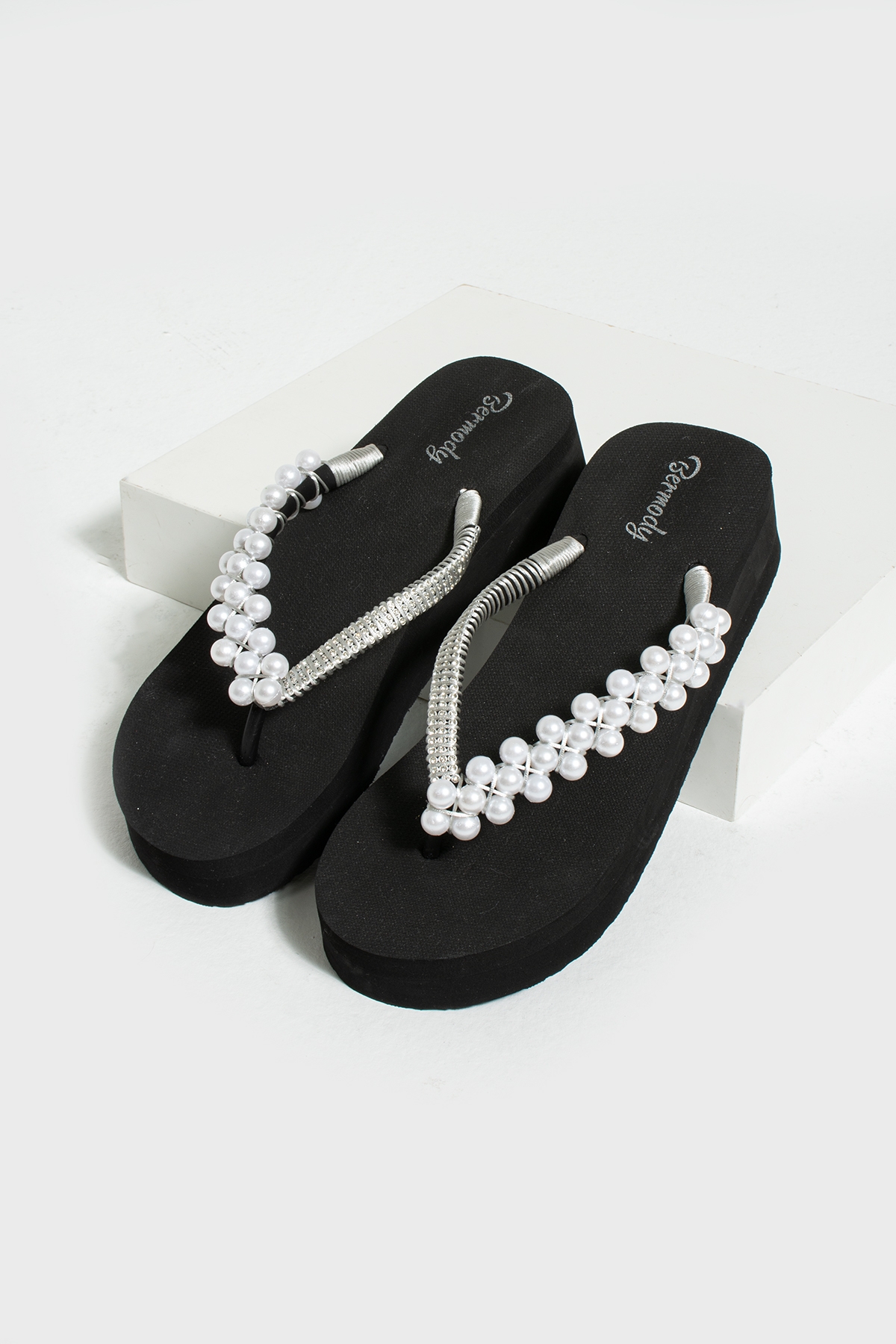 Sabrina Platform Taşlı Parmak Arası Acıtmaz Kadın Terlik - Görsel 4