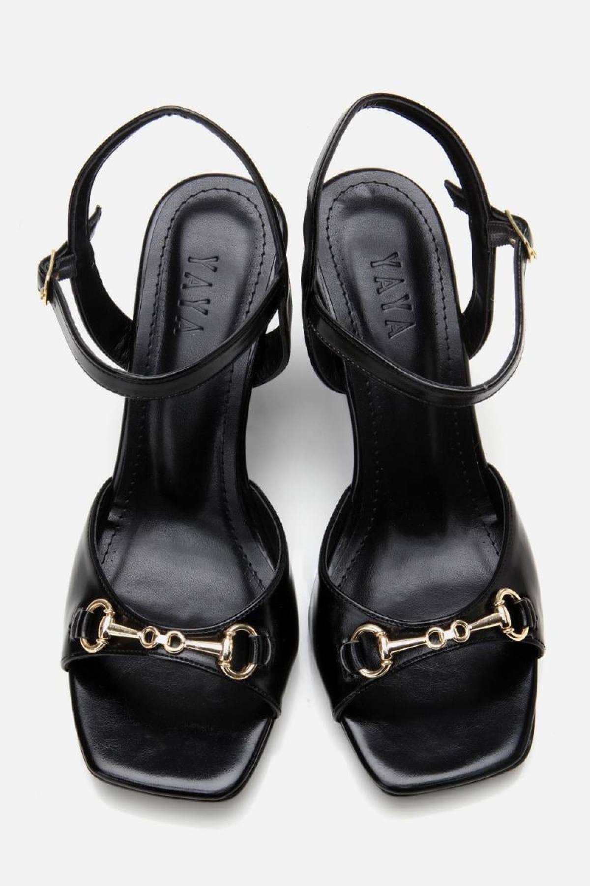 Kadın Siyah Tokalı Dolgu Topuklu Sandalet - Görsel 8