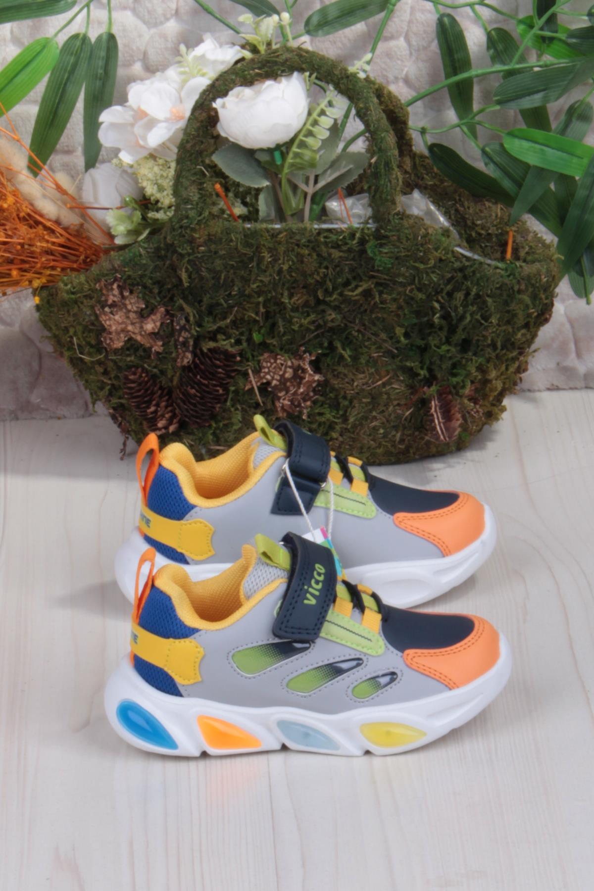 346.B25K.227 Lamb Gri Işıklı Erkek Çocuk Ayakkabı - Görsel 3