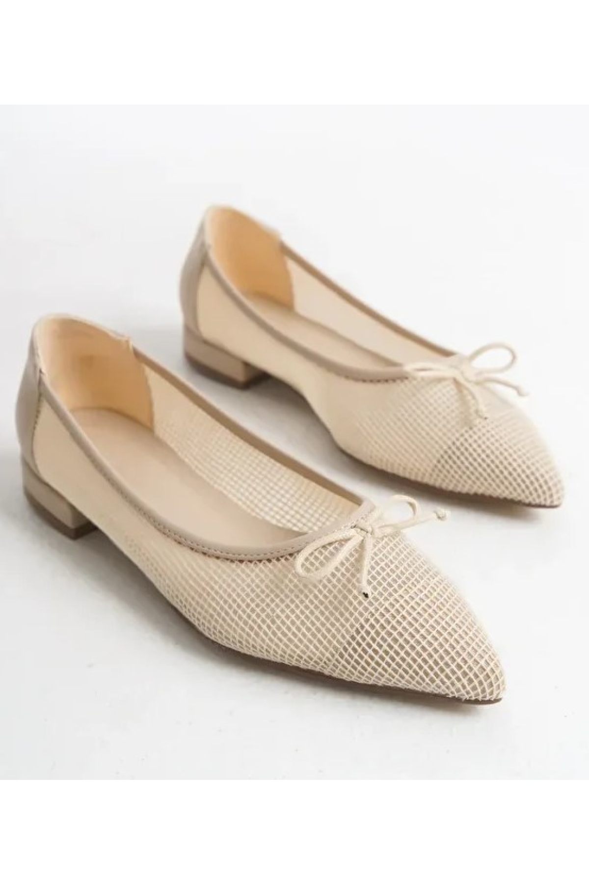 Dantel Fiyonk Detaylı Sivri Burun Kadın Babet Ayakkabı - Görsel 4