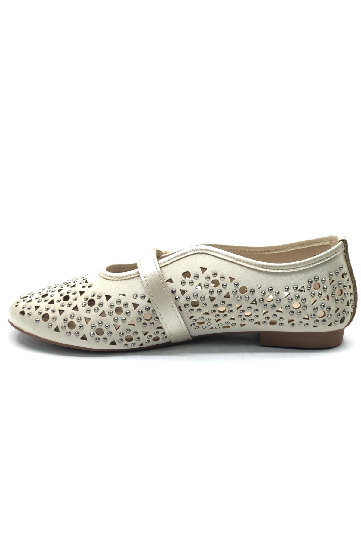 Delik Taş Detaylı Kadın Babet Ayakkabı - Görsel 5