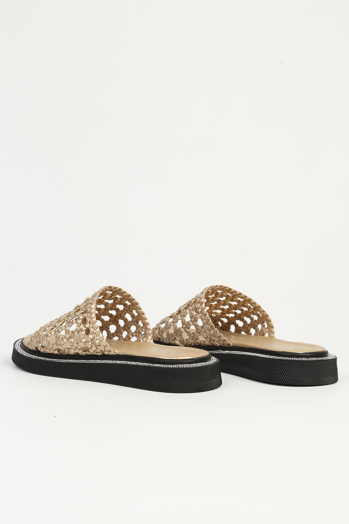 Altın Örgü Kadın Terlik PC-7507 - Görsel 4