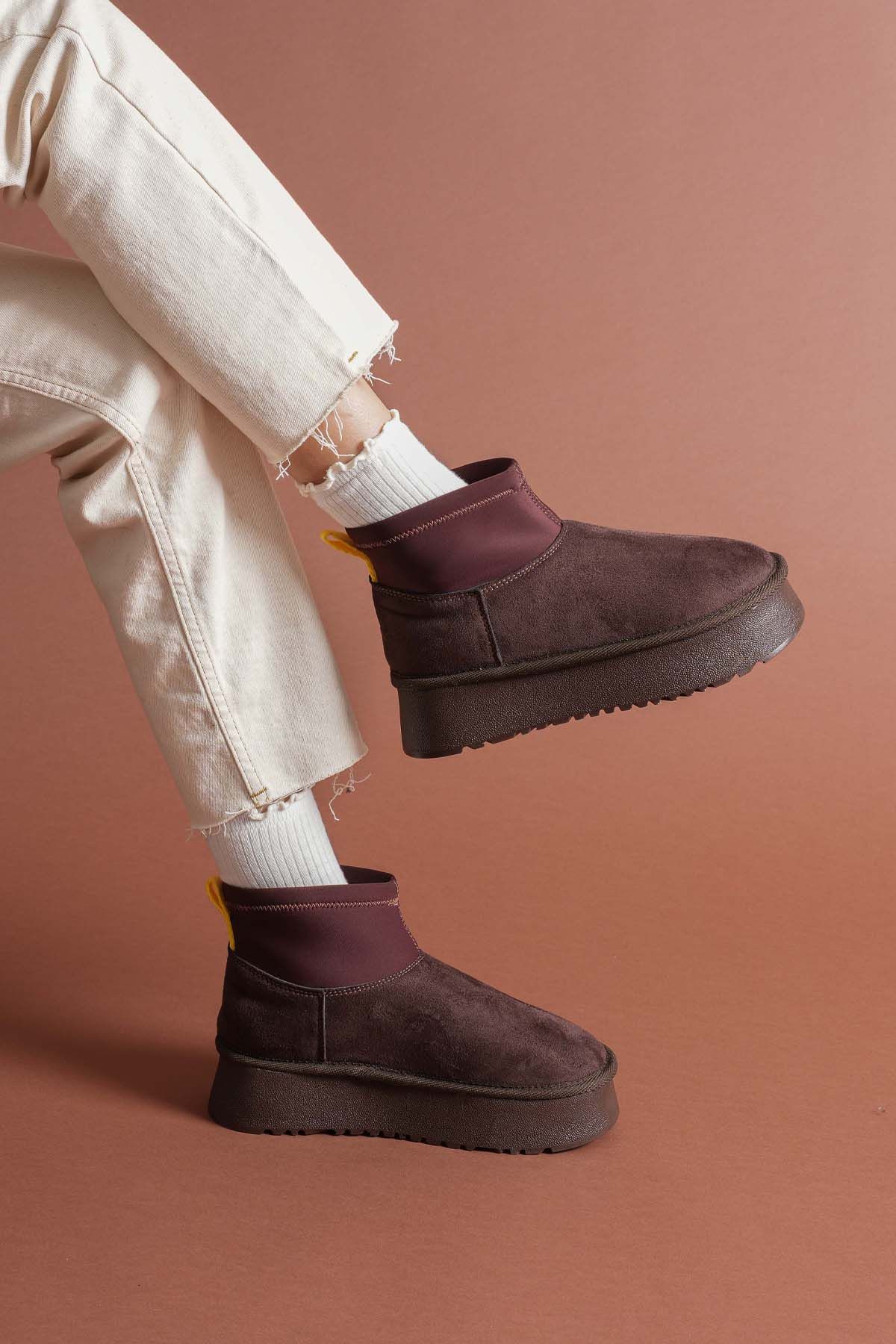 Kahve Süet Kadın Düz Bot - Görsel 2