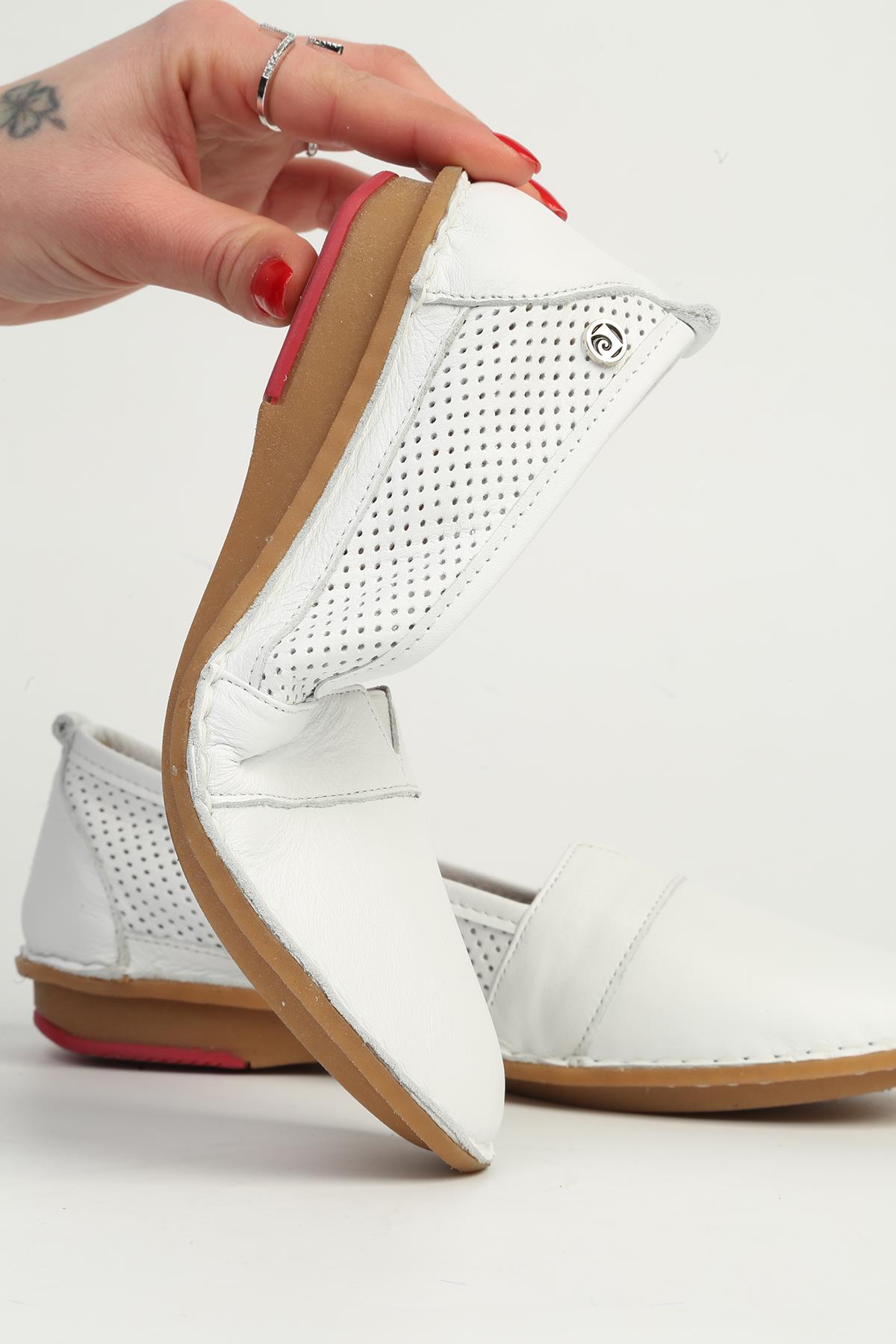 Beyaz Kadın Spor Ayakkabı PC-54558 - Görsel 4