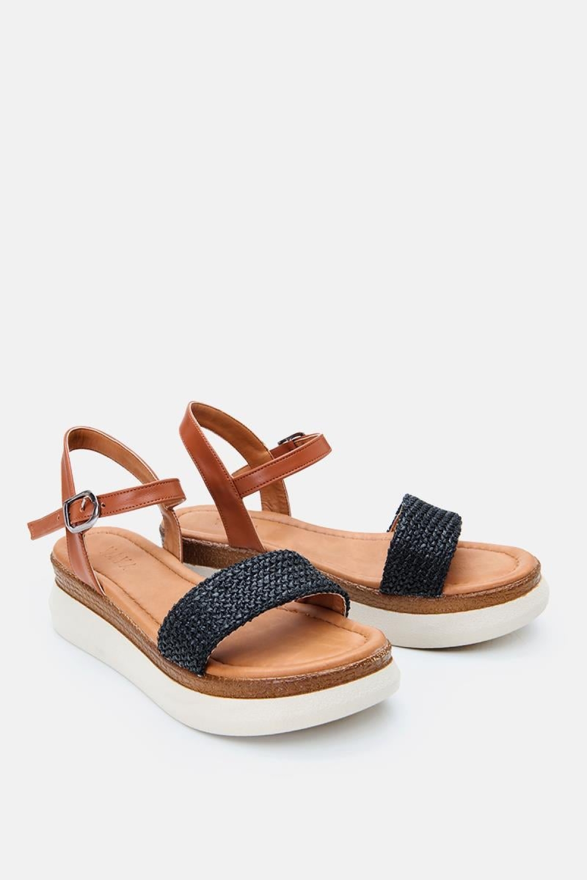 Kadın Siyah Hasır Detaylı Comfort Düz Sandalet - Görsel 3