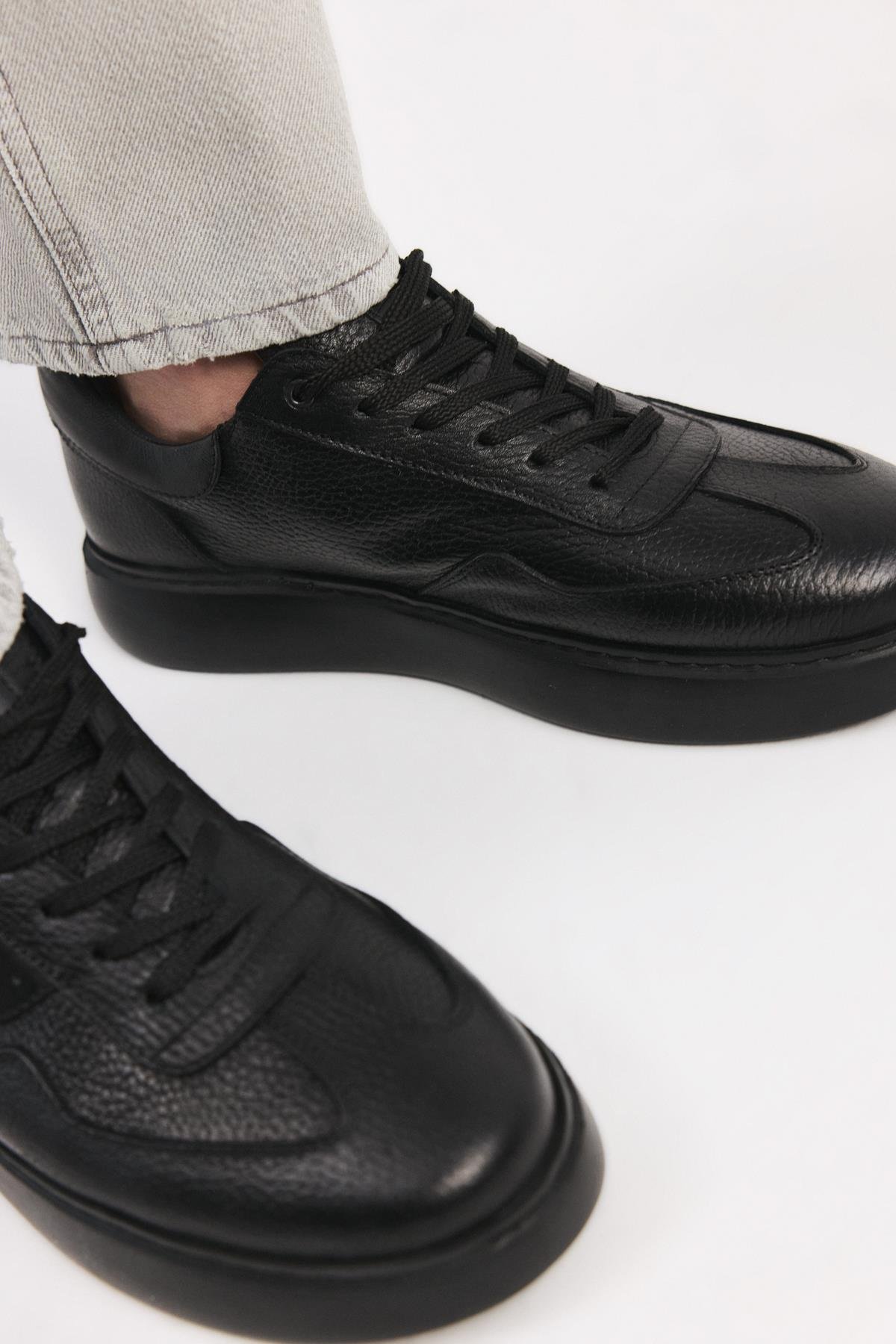 Erkek Deri Siyah Hafif Tabanlı Spor Ayakkabı - Görsel 5