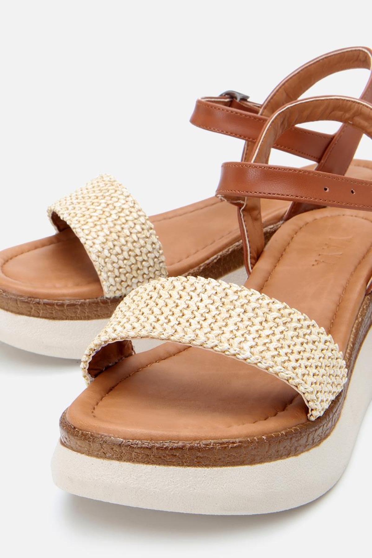 Kadın Bej Hasır Detaylı Comfort Düz Sandalet - Görsel 4
