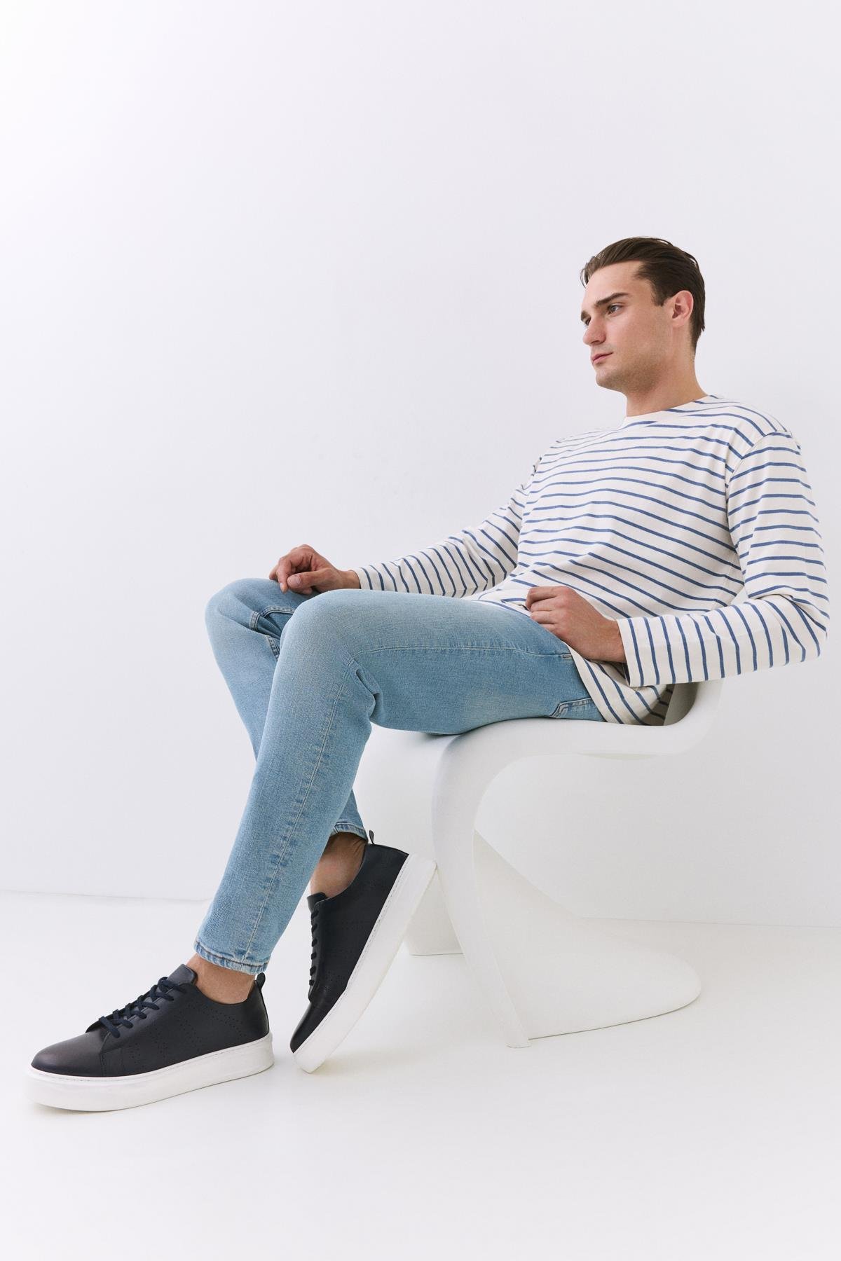 Erkek Deri Lacivert Hafif Tabanlı Spor Ayakkabı - Görsel 4