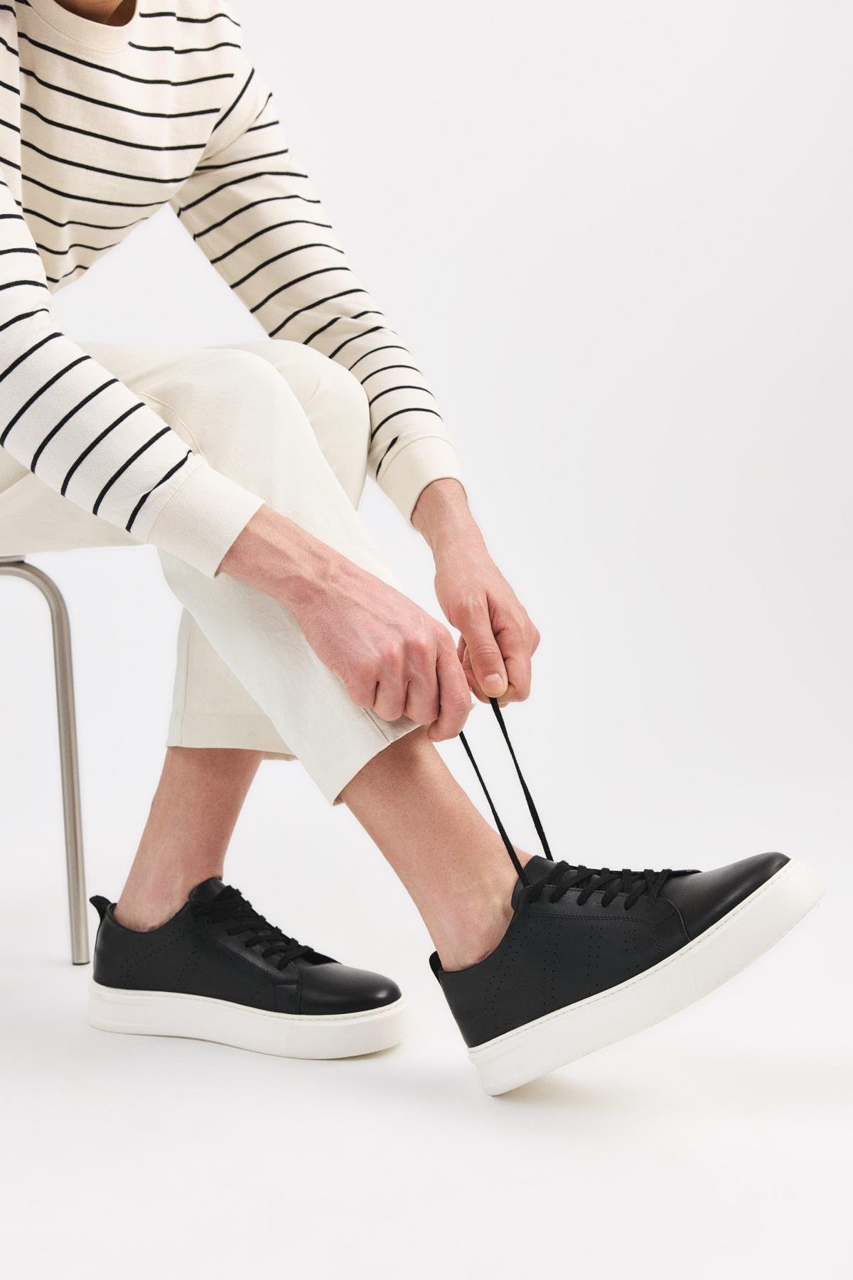 Erkek Deri Siyah Hafif Tabanlı Spor Ayakkabı - Görsel 2