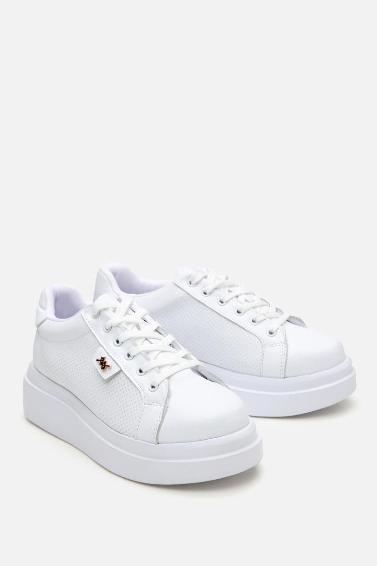 Kadın Beyaz Kalın Tabanlı Spor Ayakkabı - Görsel 3