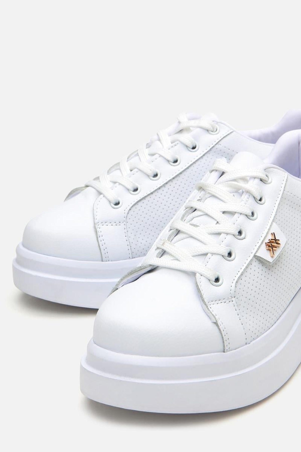 Kadın Beyaz Kalın Tabanlı Spor Ayakkabı - Görsel 4
