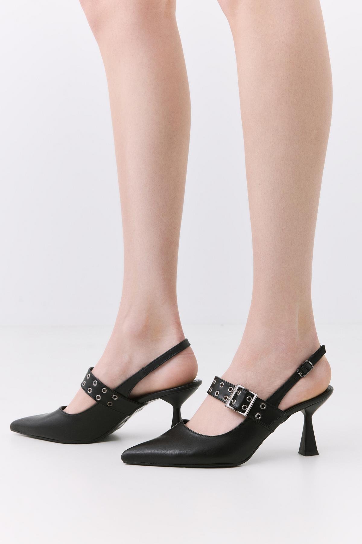 Kadın Siyah Kemerli Stiletto - Görsel 2