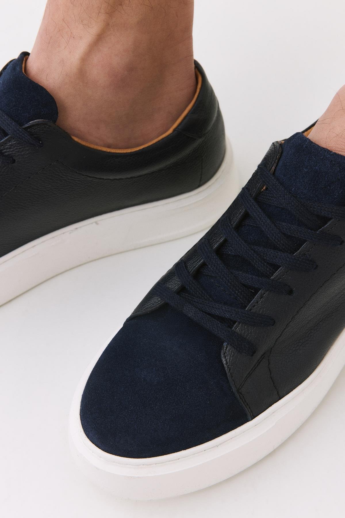 Erkek Deri Lacivert Hafif Tabanlı Spor Ayakkabı - Görsel 3