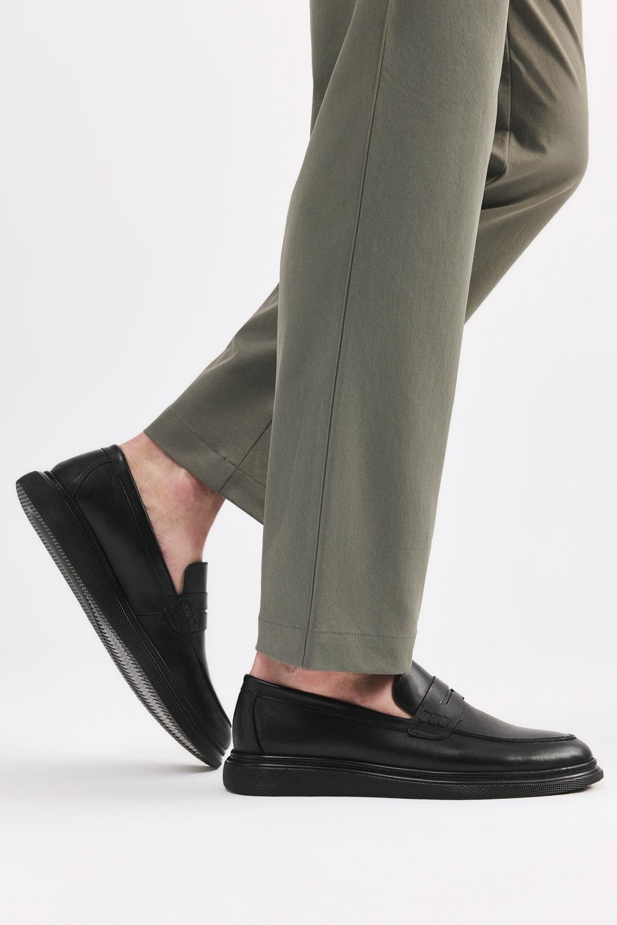 Erkek Deri Siyah Hafif Tabanlı Klasik Loafer - Görsel 2