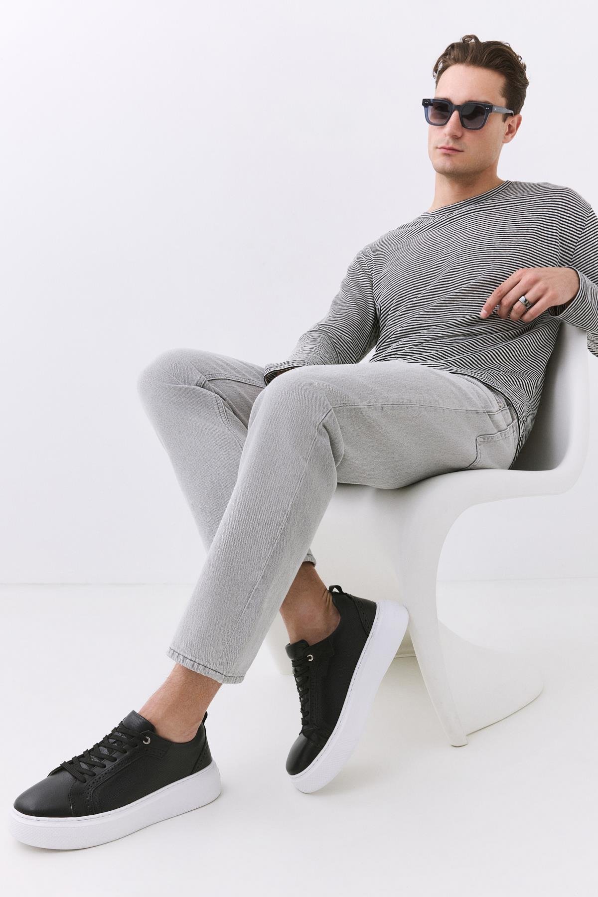 Erkek Deri Siyah Hafif Tabanlı Spor Ayakkabı - Görsel 2