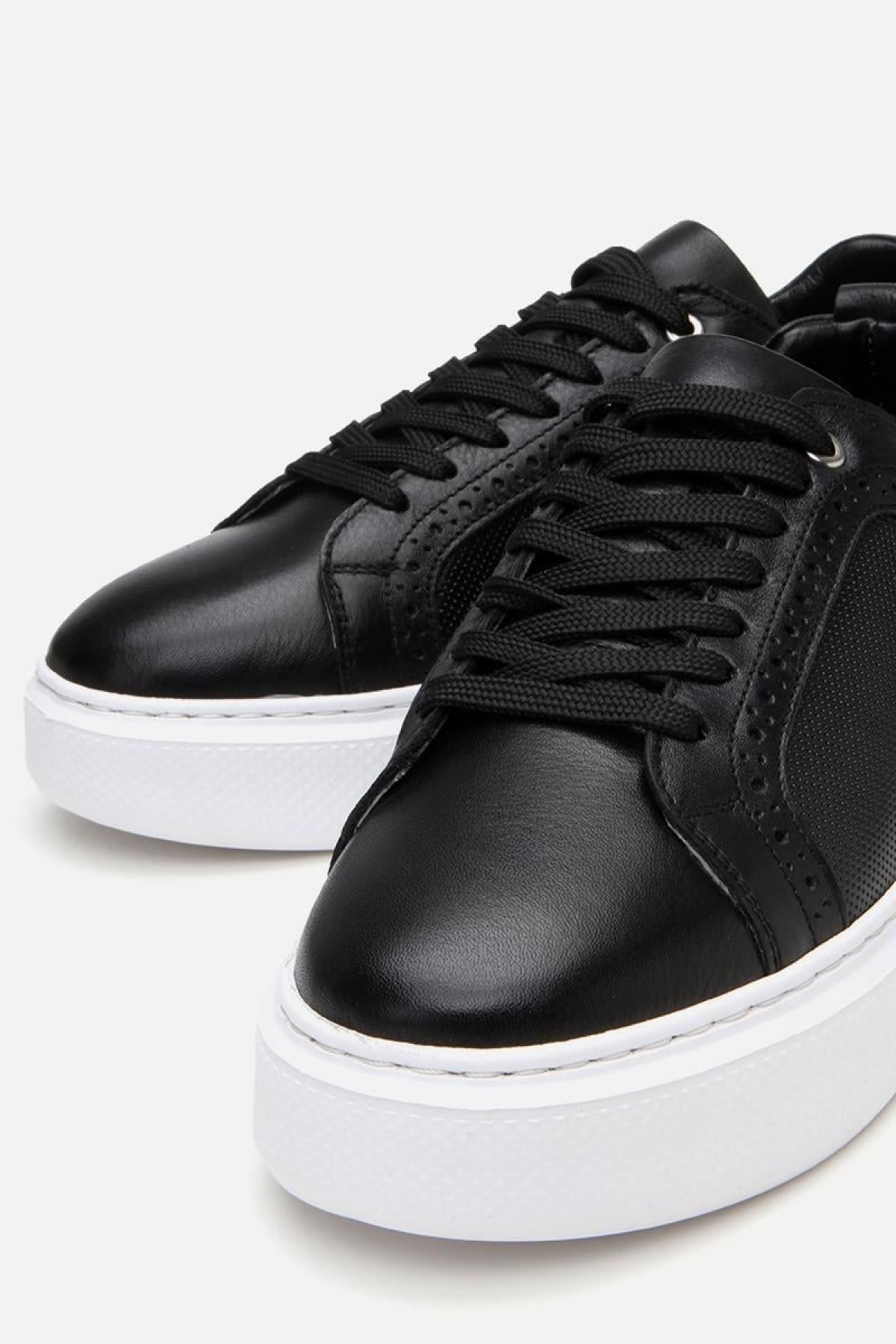 Erkek Deri Siyah Hafif Tabanlı Spor Ayakkabı - Görsel 6