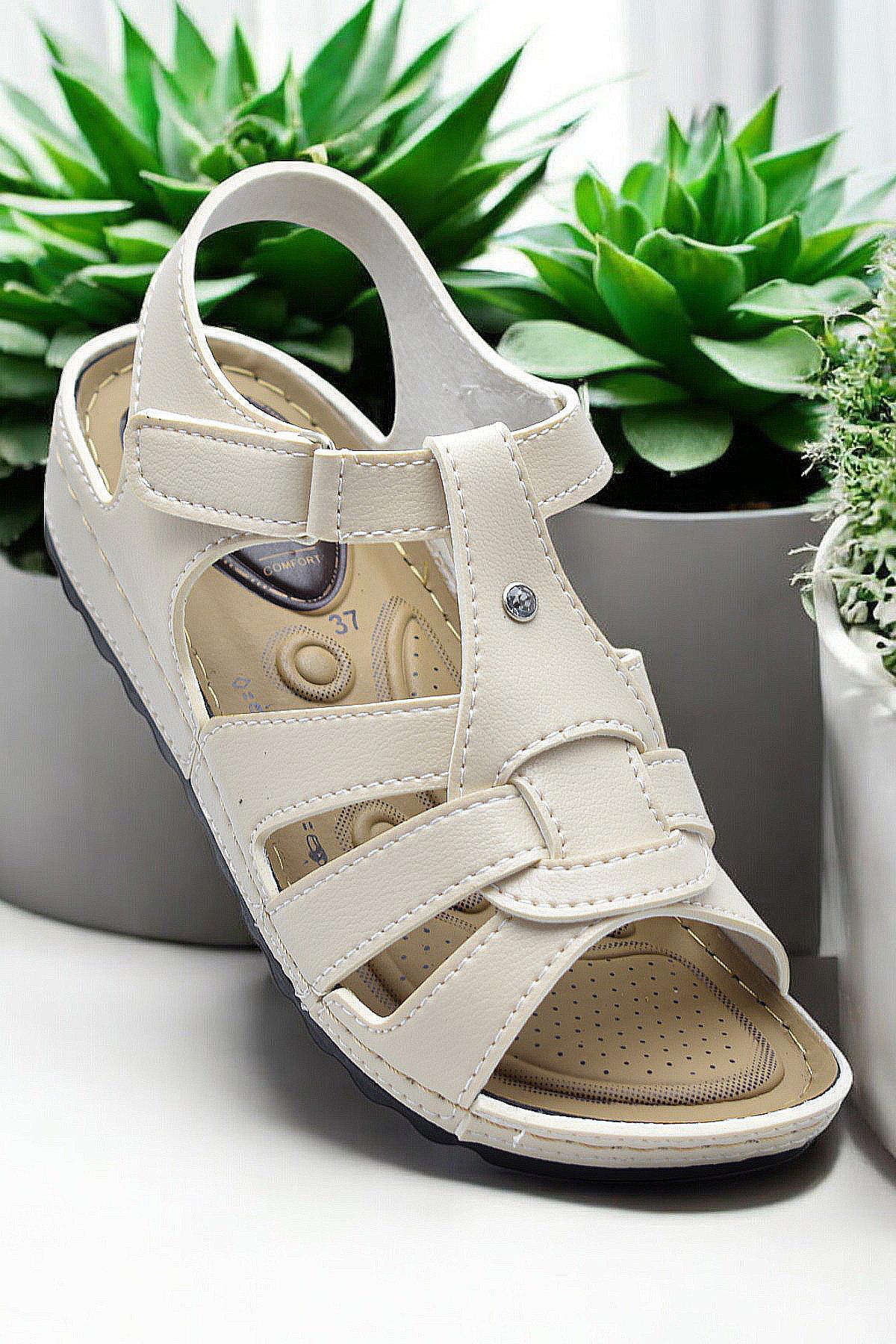 6001 TAM Ortopedik Taban Günlük Kadın Sandalet Terlik Siyah Sandalet - Görsel 2