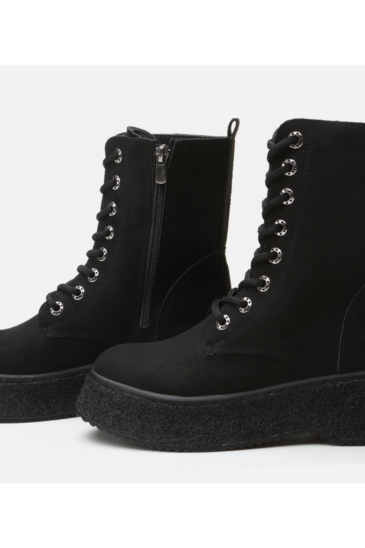Kadın Siyah Kalın Tabanlı Bağcıklı Bot - Görsel 5